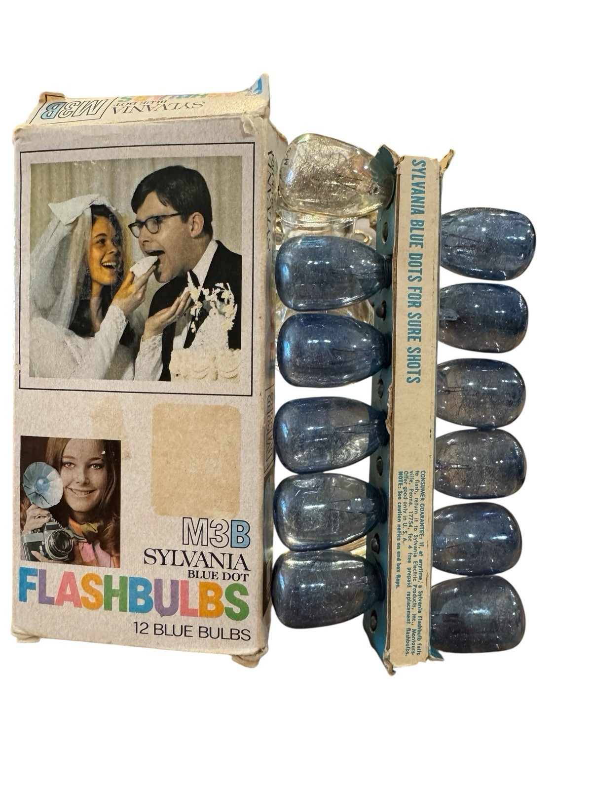 VTG Sylvania Blue Dot Flashbulbs M3B Selling For Nostalgia – Untested – 12