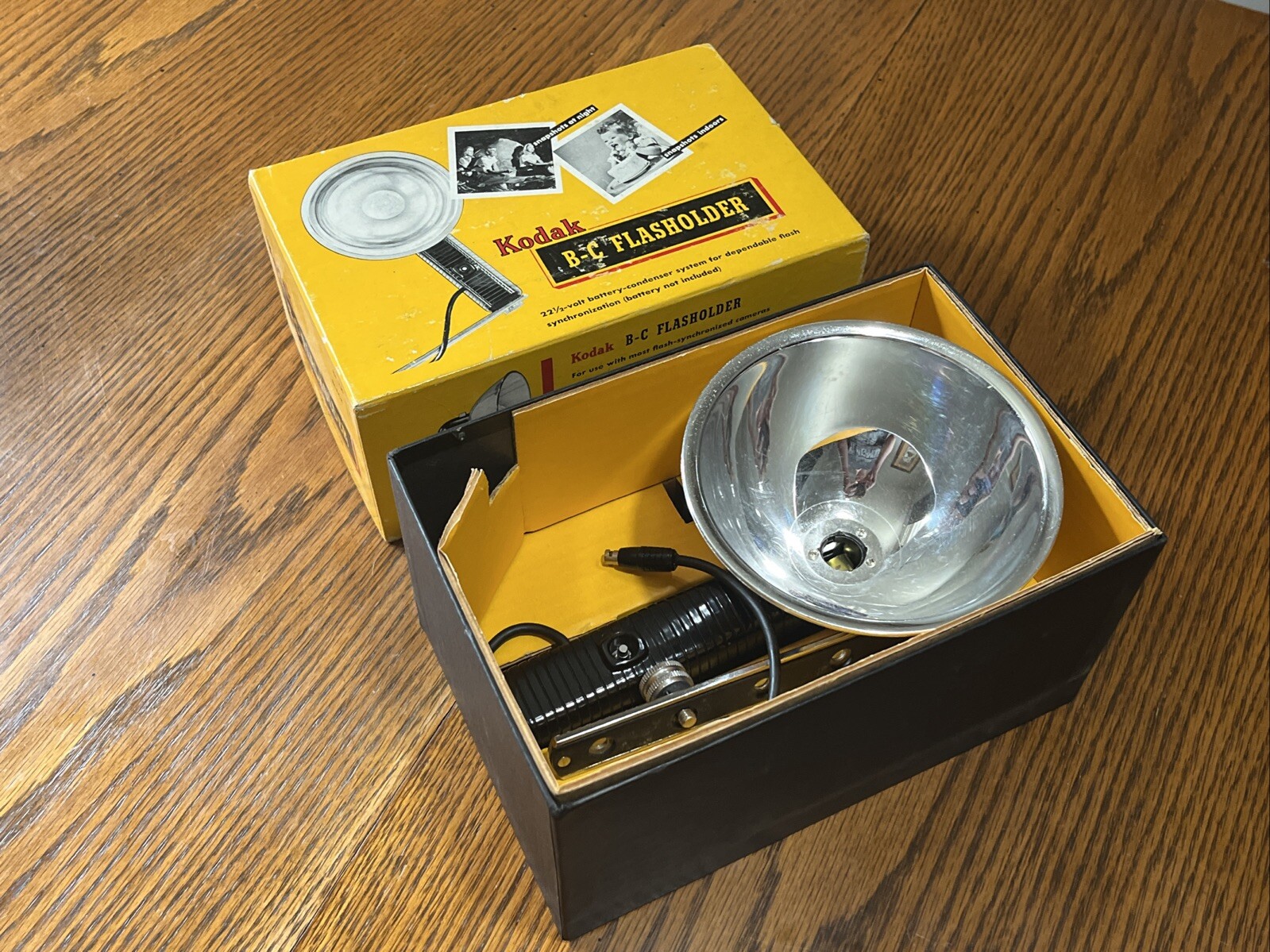 Kodak B-C Flasholder 22 1/2-volt battery-condenser system