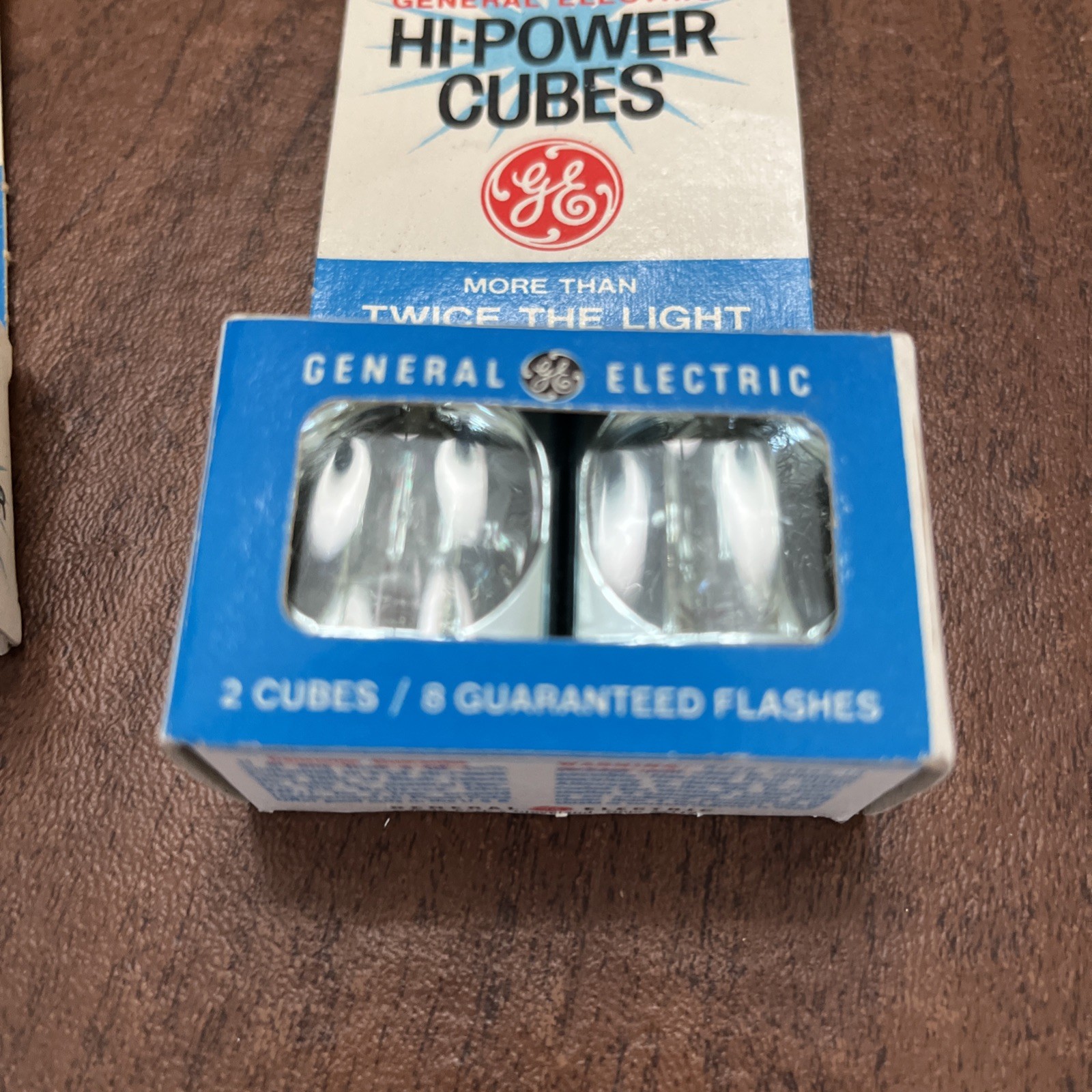 GE Hi-Power Flash Cubes Original Dealer Box 2 Cubes Each Total 4Cubes