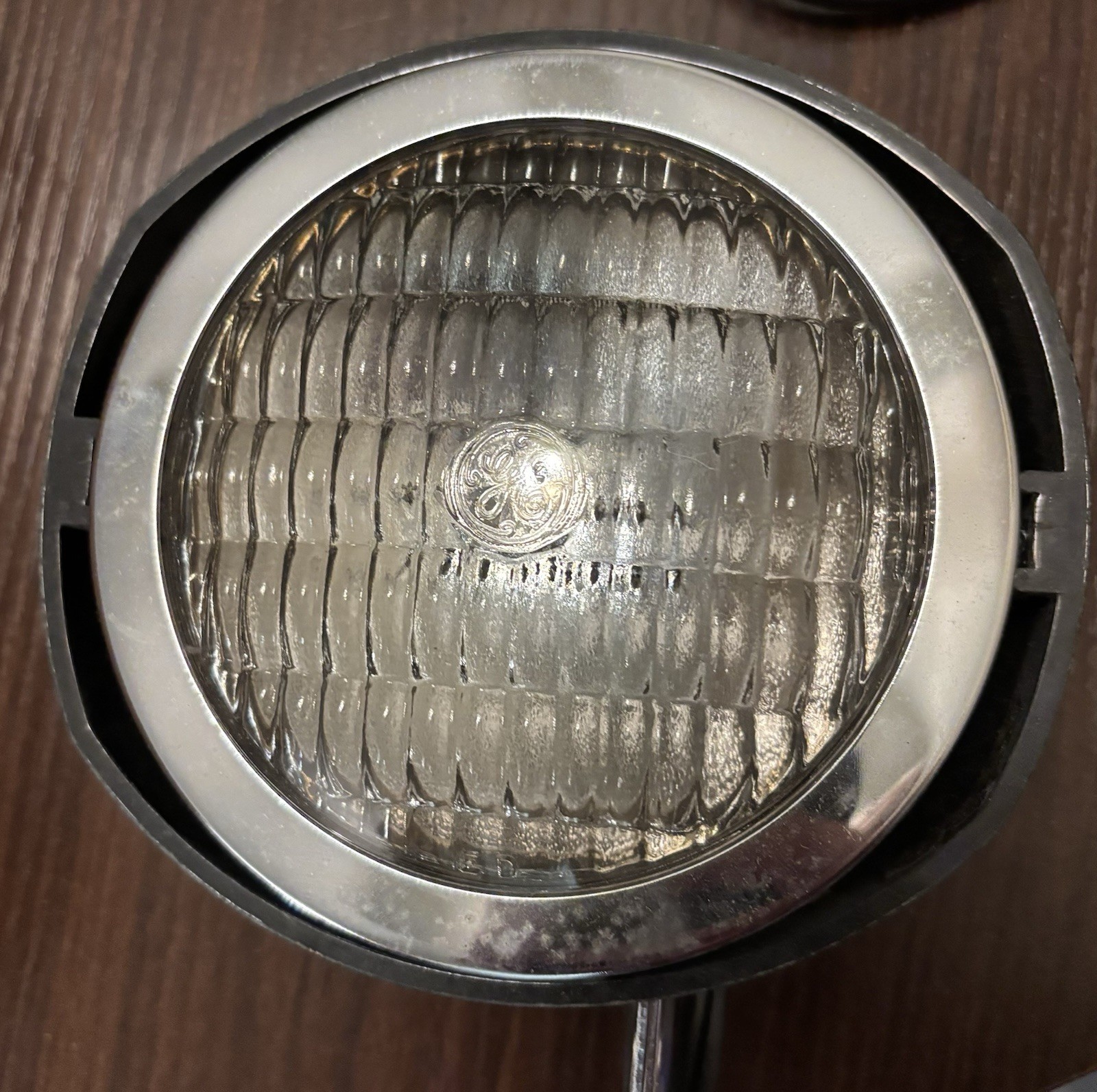 Vintage Super 8 Sealed Beam Movie Lite GE Model 875-N