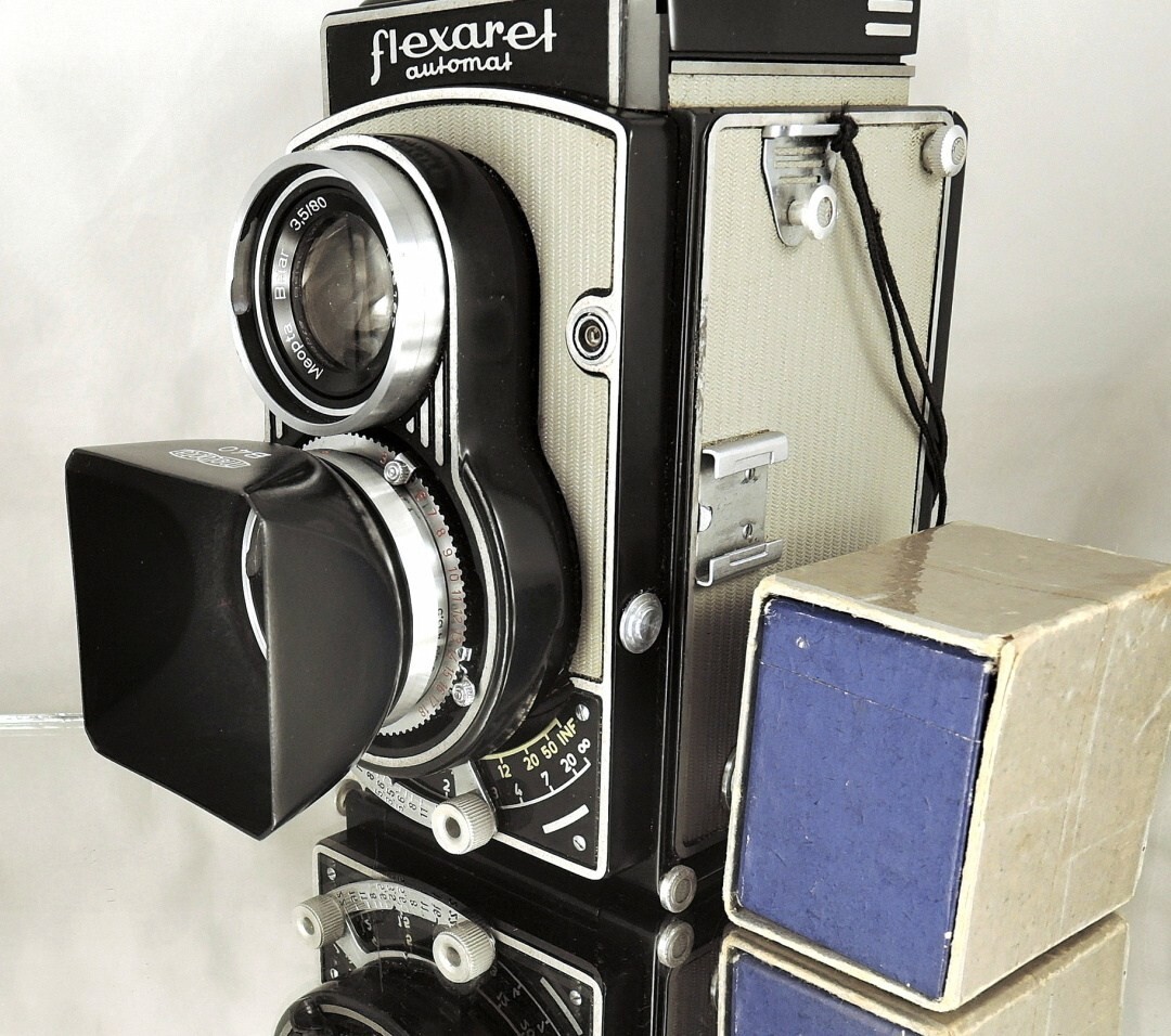 Shade hood Flexaret Meopta square bayonet B40 metal + Genuine box very nice
