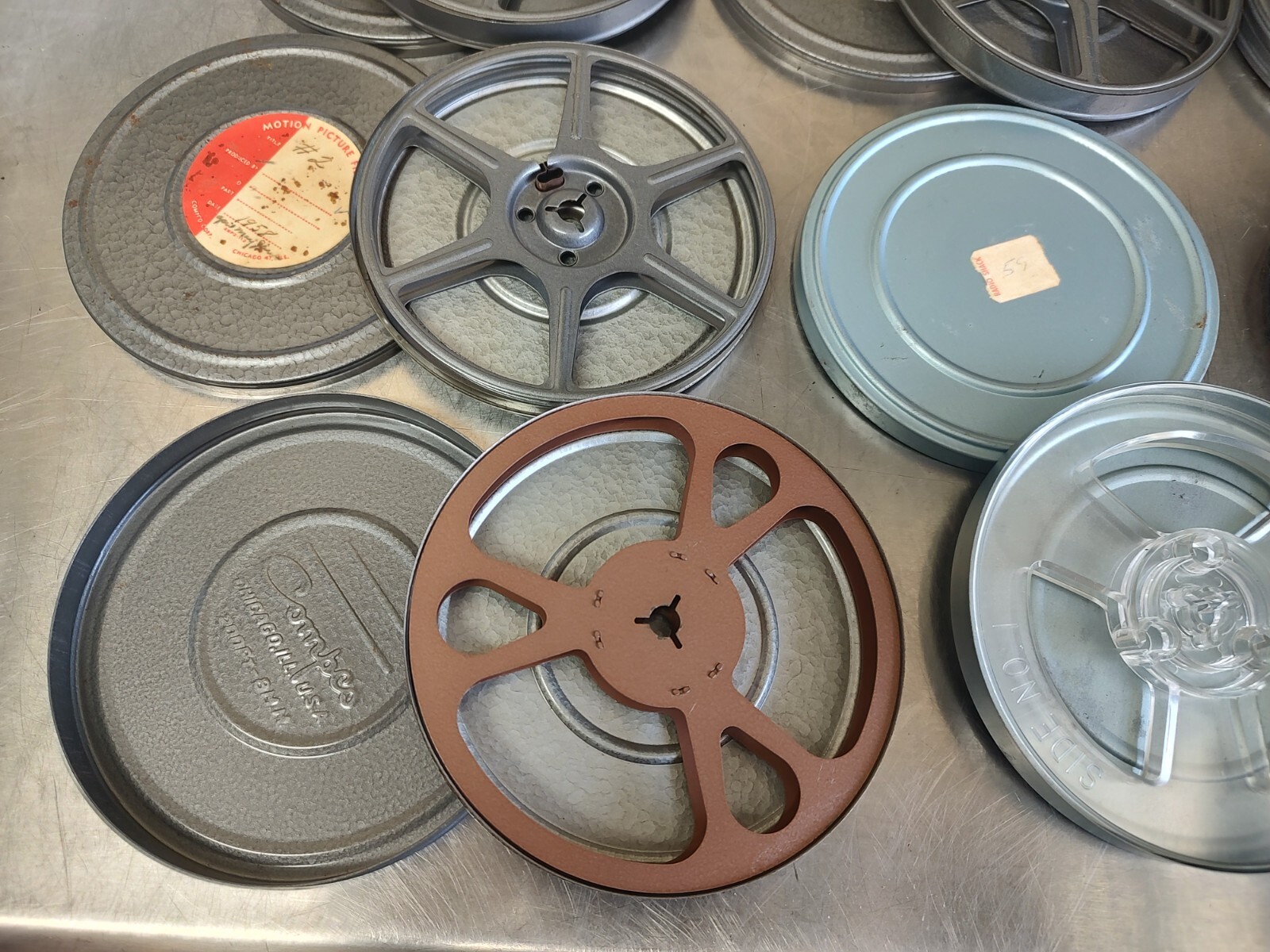7 Vintage AUTOMATIC TAKE-UP REEL SELF-THREAD 3 cases for the reels all 7″ inches