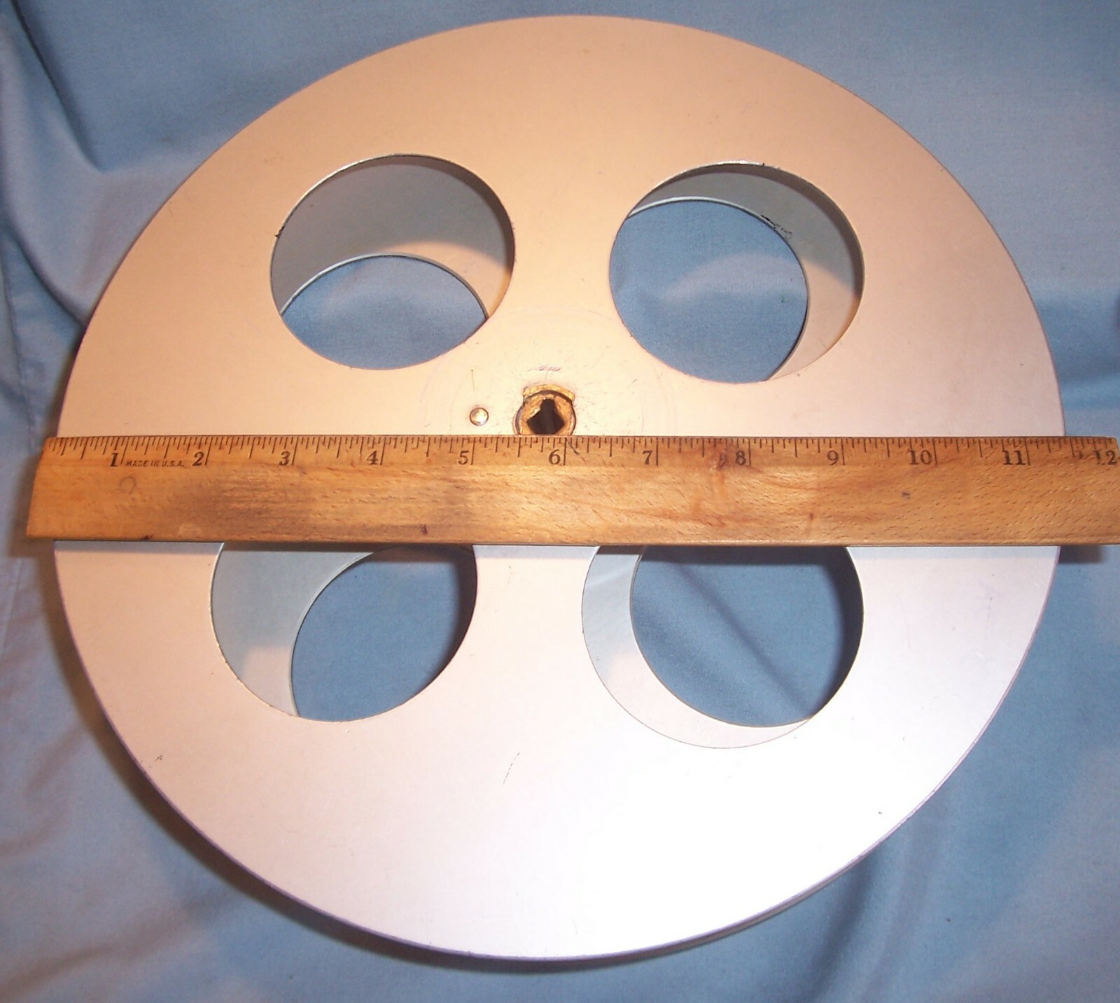 35MM 1200′ 11.5″ HFC HOLLYWOOD FILM CO Motion Picture Movie Projector SPLIT Reel