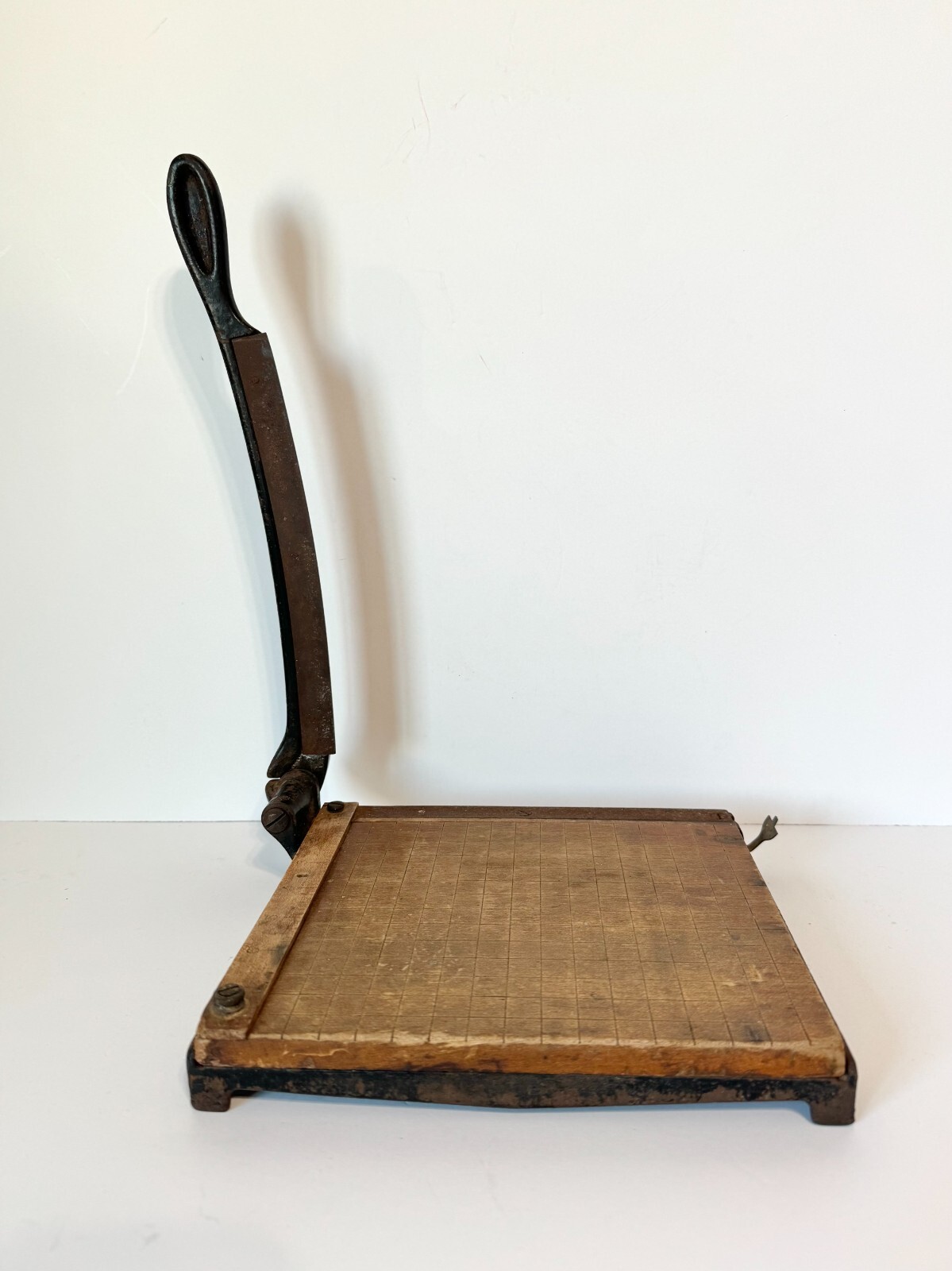VTG 1900s No. 2 Eastman Kodak Wood & Cast Iron Trimming Board 8.75″ L