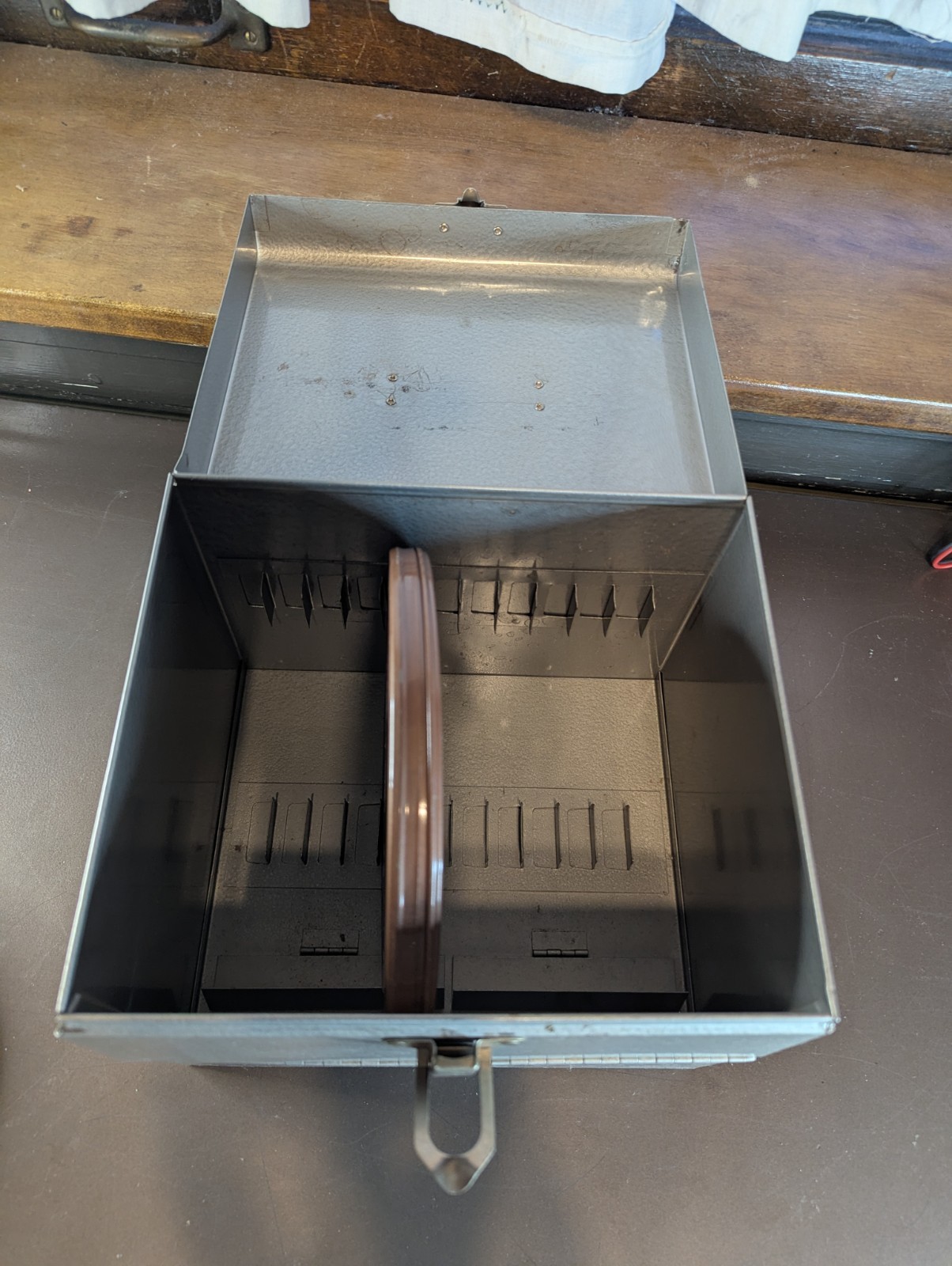 Logan De Luxe vintage steel 12 Slot Movie Reel Storage Case for 8mm x 7″ reels