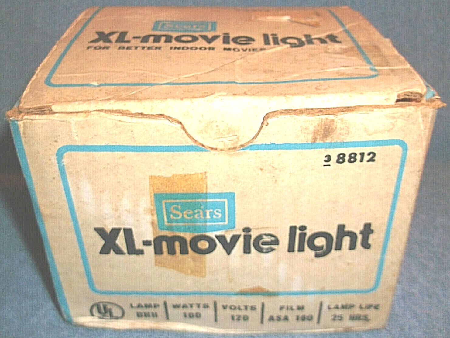 VINTAGE SEARS XL – MOVIE LIGHT – FOR BETTER INDOOR MOVIES – NEW IN OPEN BOX