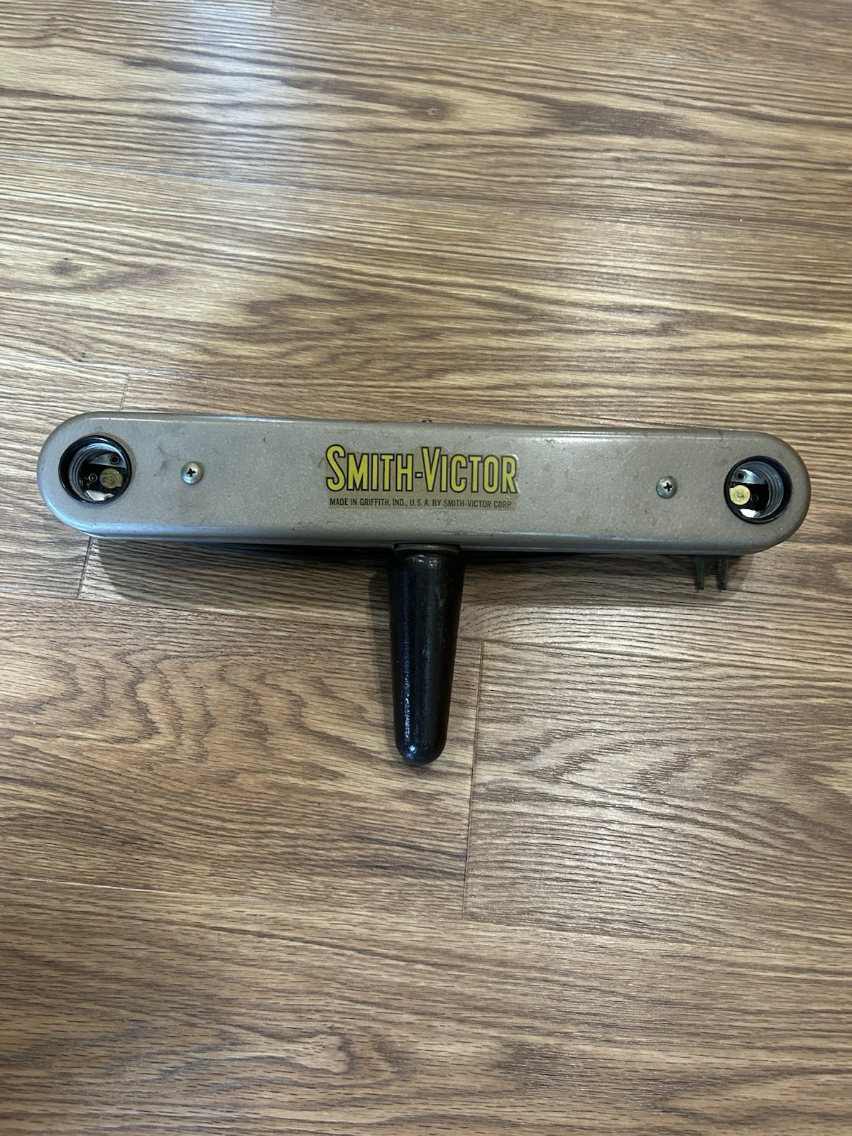 Vintage Smith-Victor L2 Indoor Light Bar ~ Photo – Camera ~ Dual Bulb