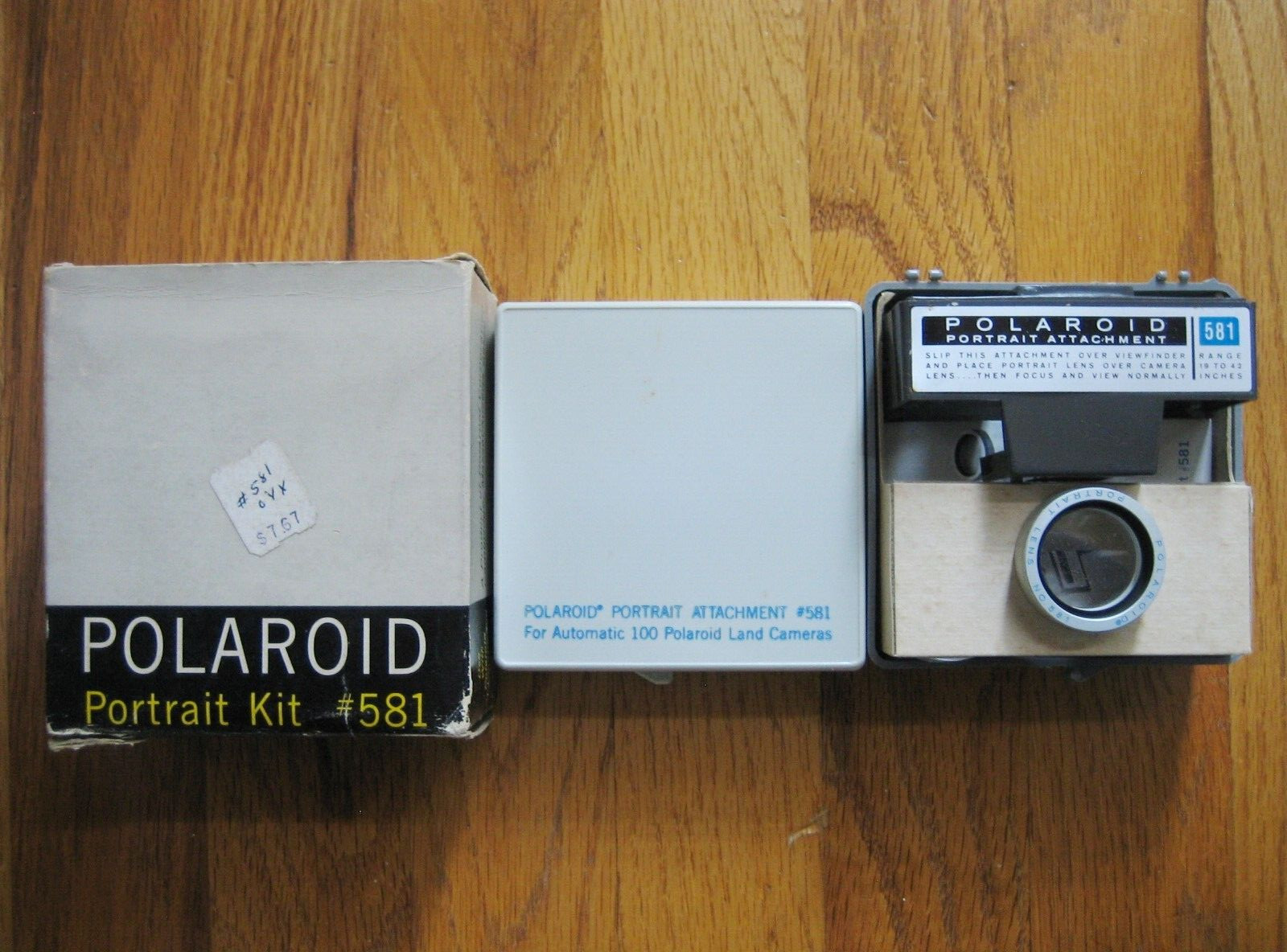 Polaroid Portrait Kit 581 vintage
