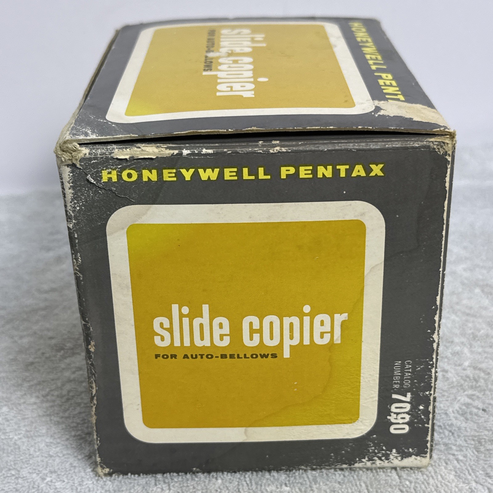 Honeywell Pentax Slide Copier Auto Bellows Attachment w/ Box Japan 7090