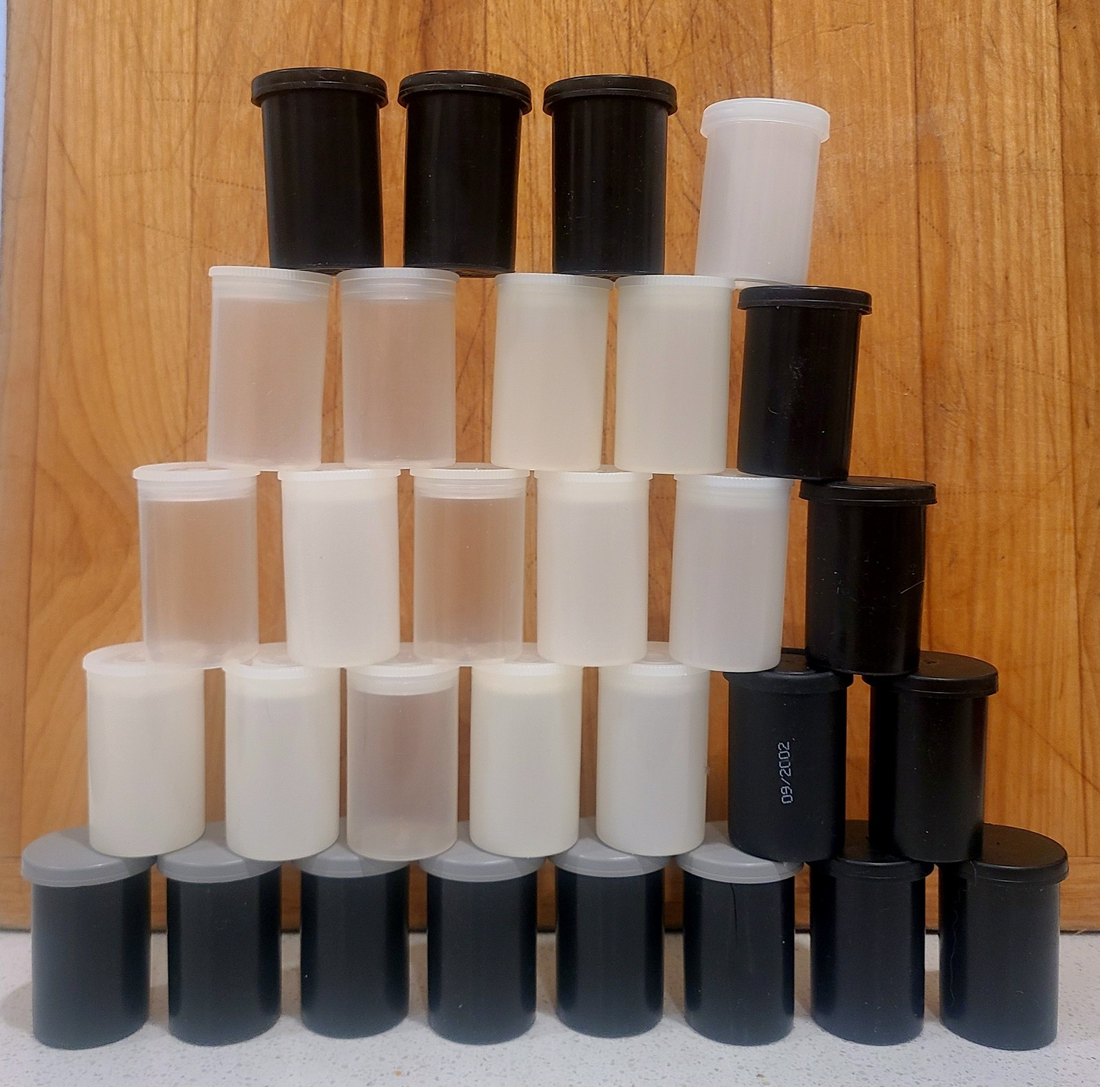 30 Miscellaneous Empty 35mm Film Canisters/Holders w/Tops Crafts
