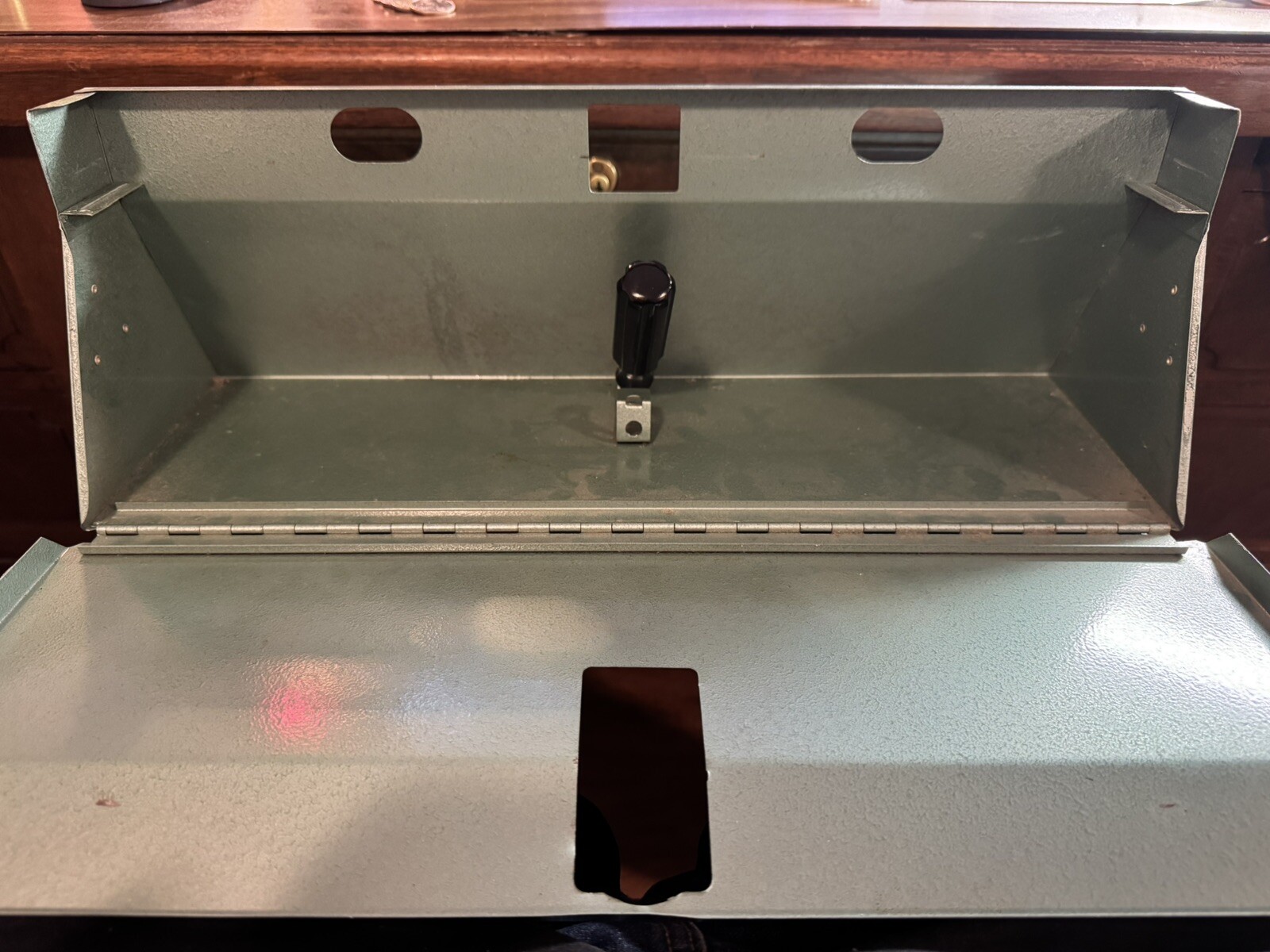 Vtg Mid Century V-PAK Bar Lite 4 Bulb Light