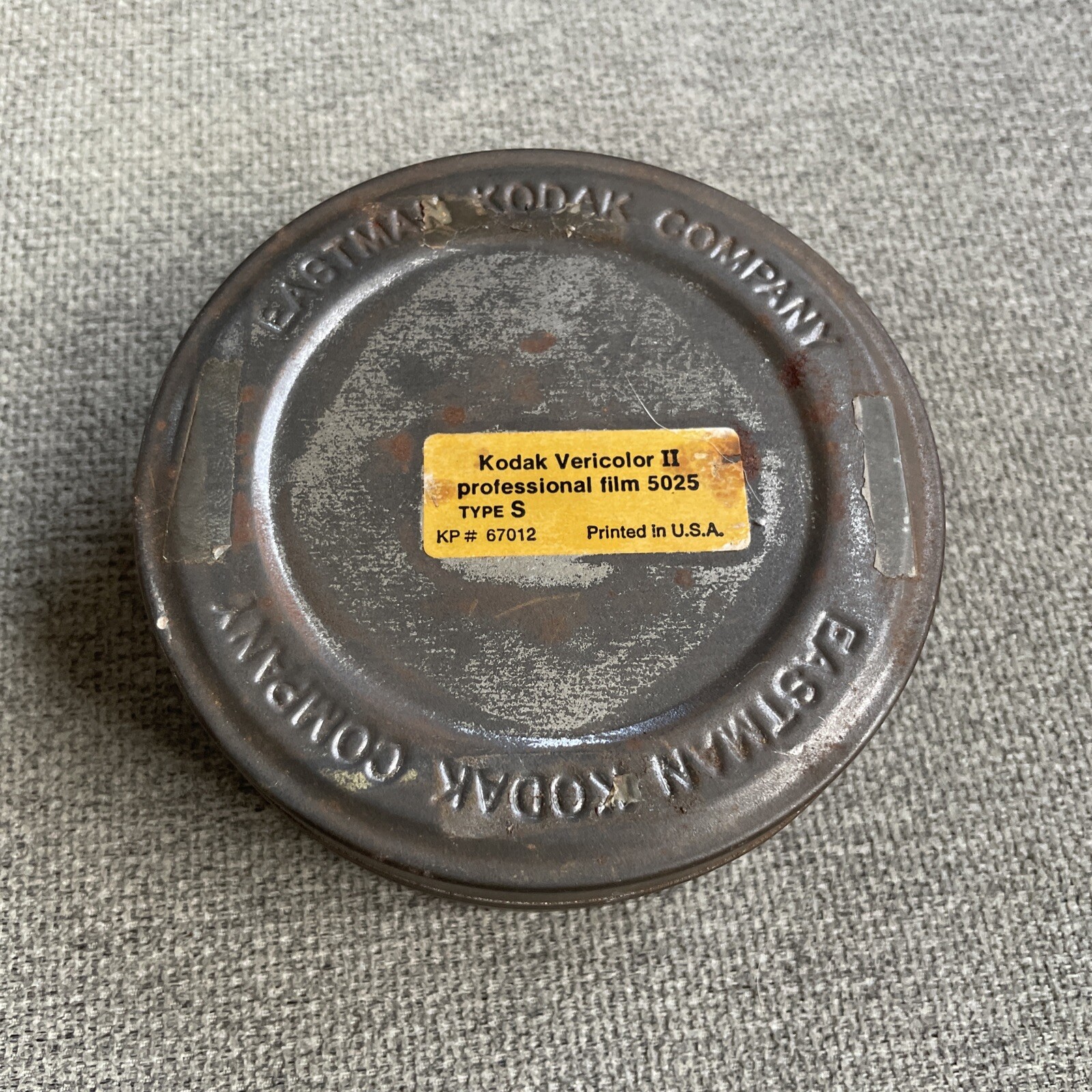 Vintage Eastman Kodak Company Film Canister/Tin- Vericolor II 5025 – 3.75”Wide