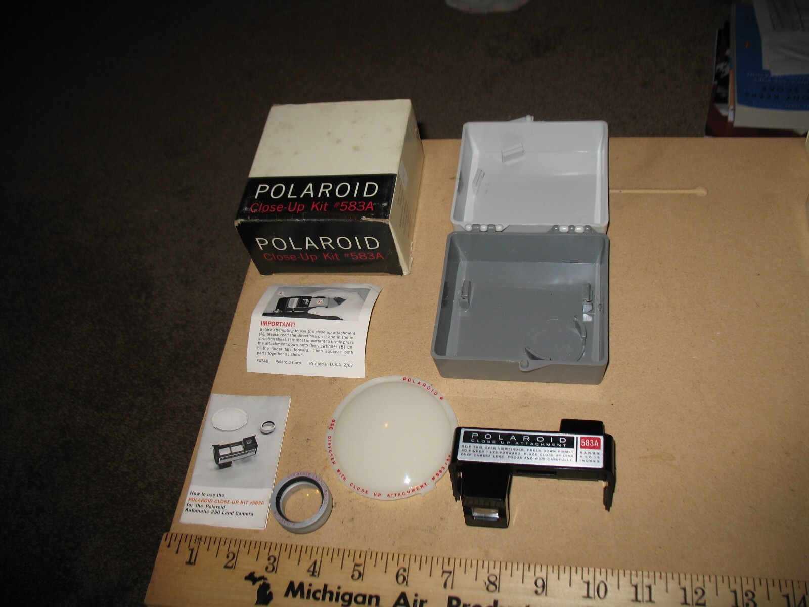 VTG NOS? POLAROID 250 CLOSE UP KIT #583A FOR AUTOMATIC 250 LAND CAMERA