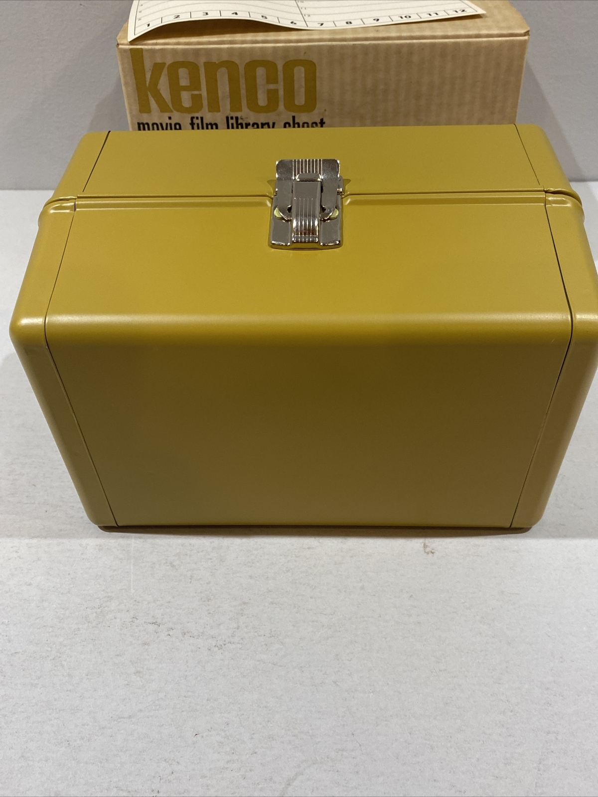 Vintage Model 1200 Kenco Movie Film Library Chest In Original Box + Index Card