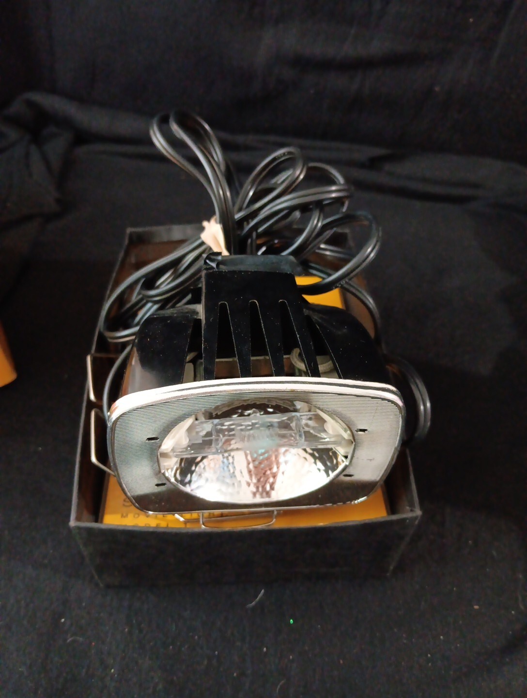 Kodak Sun Gun Movie Light Model 1 D371 Electric 8mm