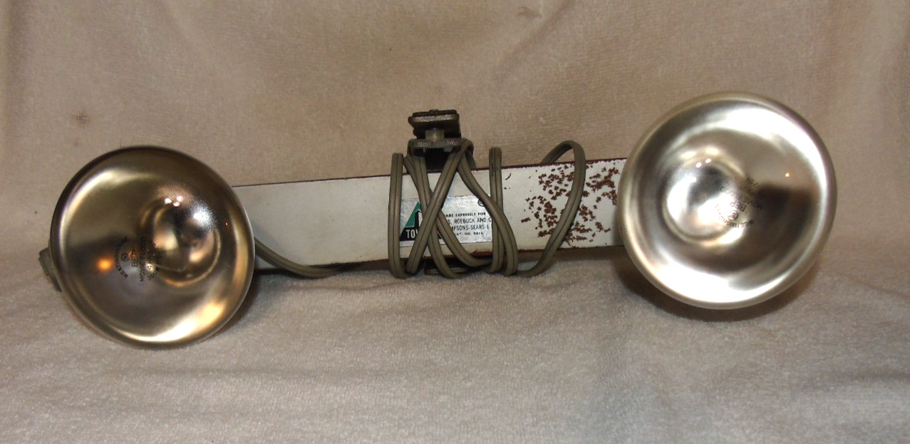 Vintage Tower Light Bar Sears, Roebuck And Co. & Simpson, Sears LTD Cat No 6612