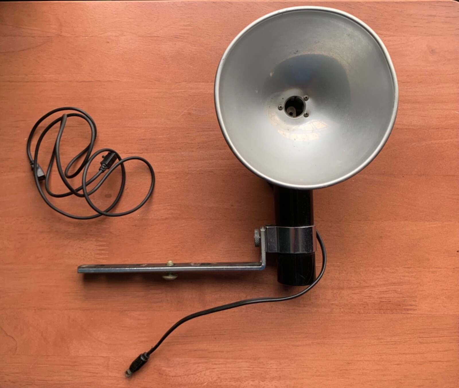 Vintage Kodak Flash Holder Model B with Standard Bracket and extra cable
