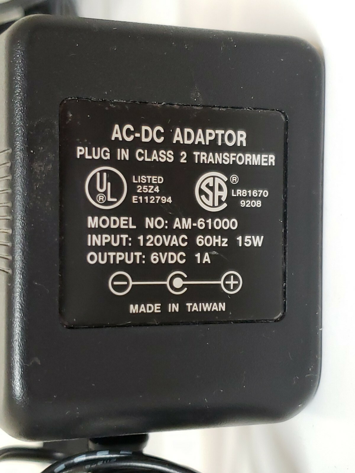 Lenmar Camcorder Battery Pack for Sony 8mm Handycam Video Adapter Charger Case