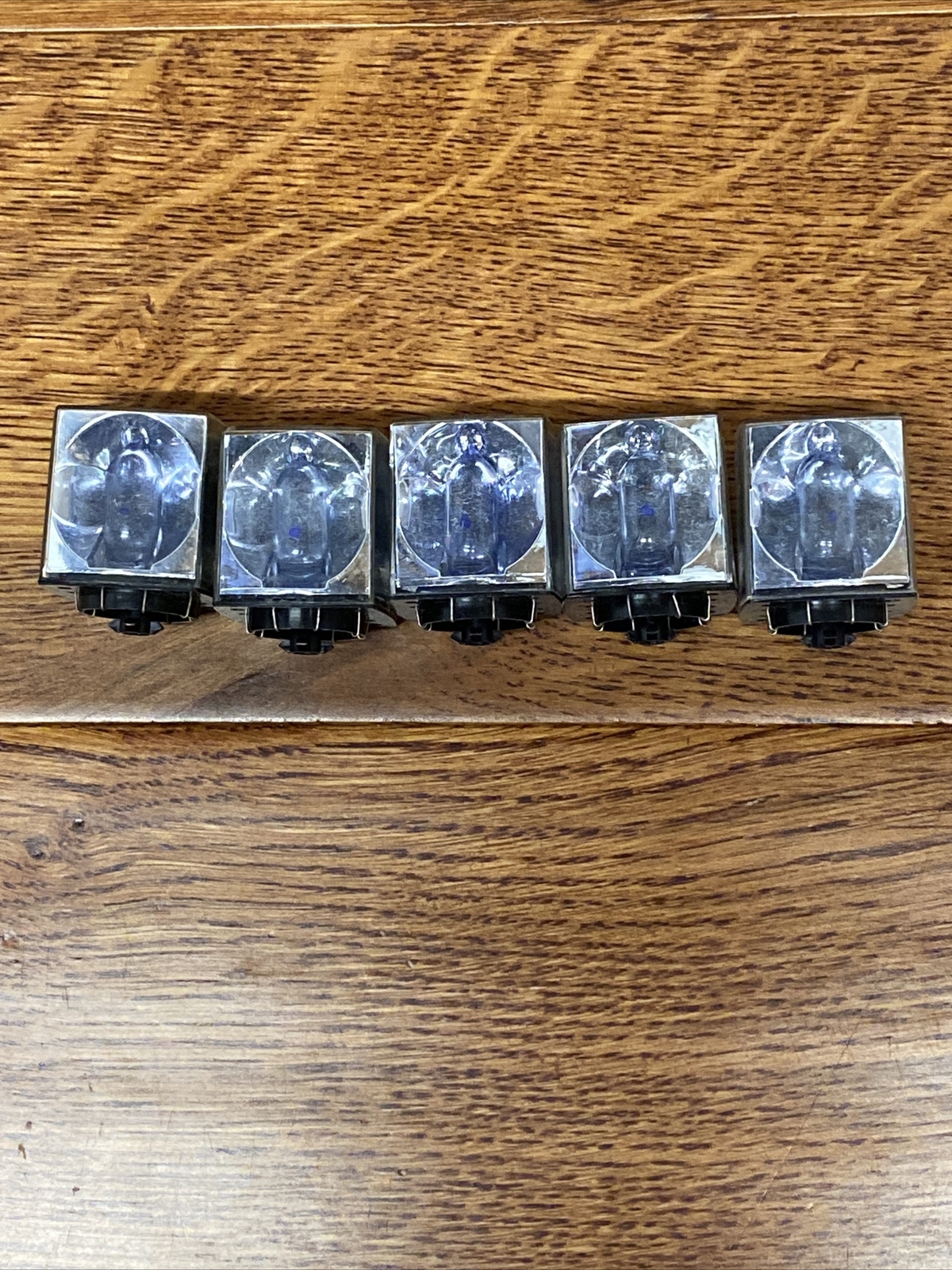 Vintage Flash Cubes -9 Vintage Cubes-Sylvania Blue Dot, Westinghouse, & GE