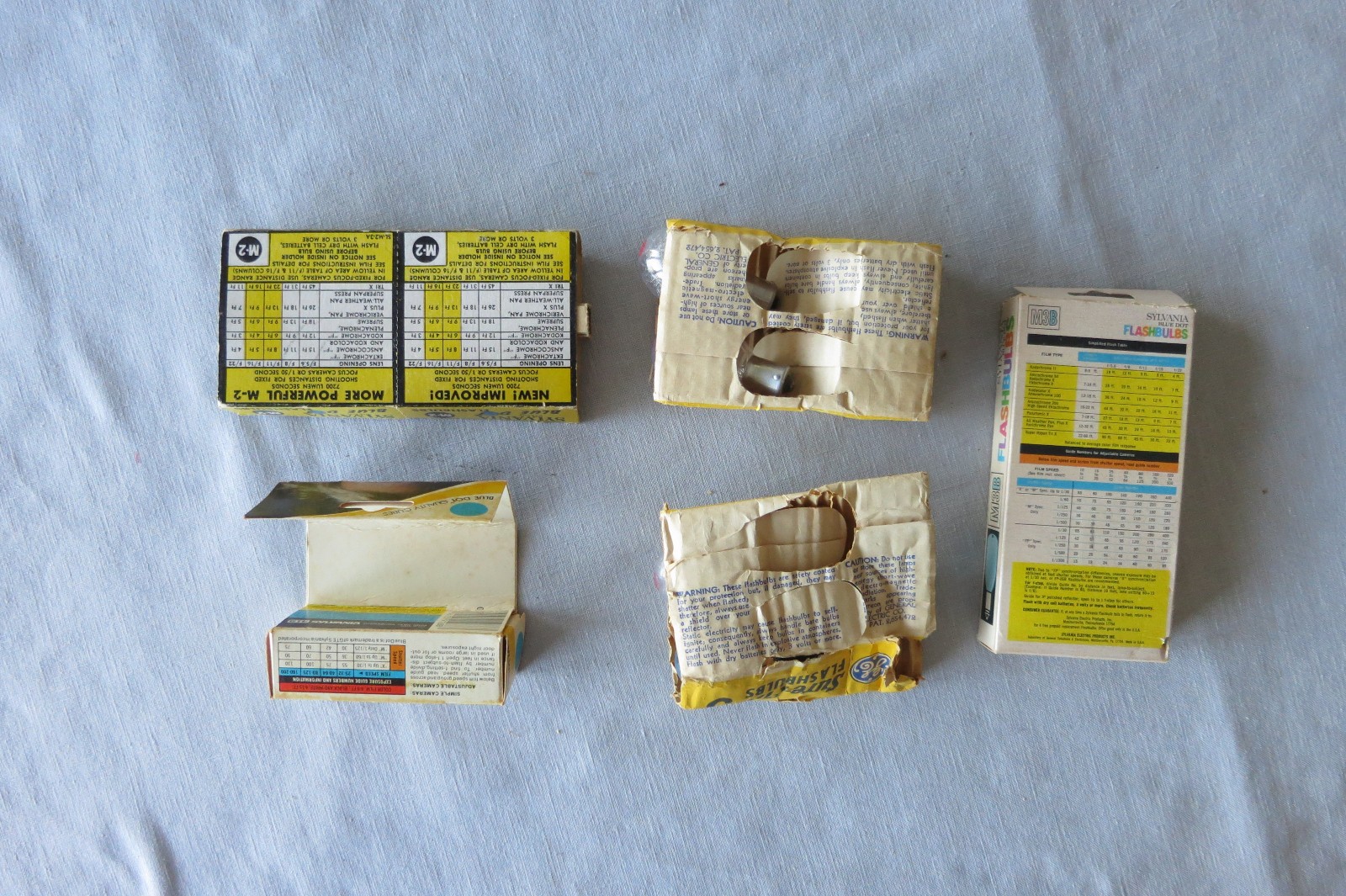 Mixed Lot of Vintage Flashbulbs