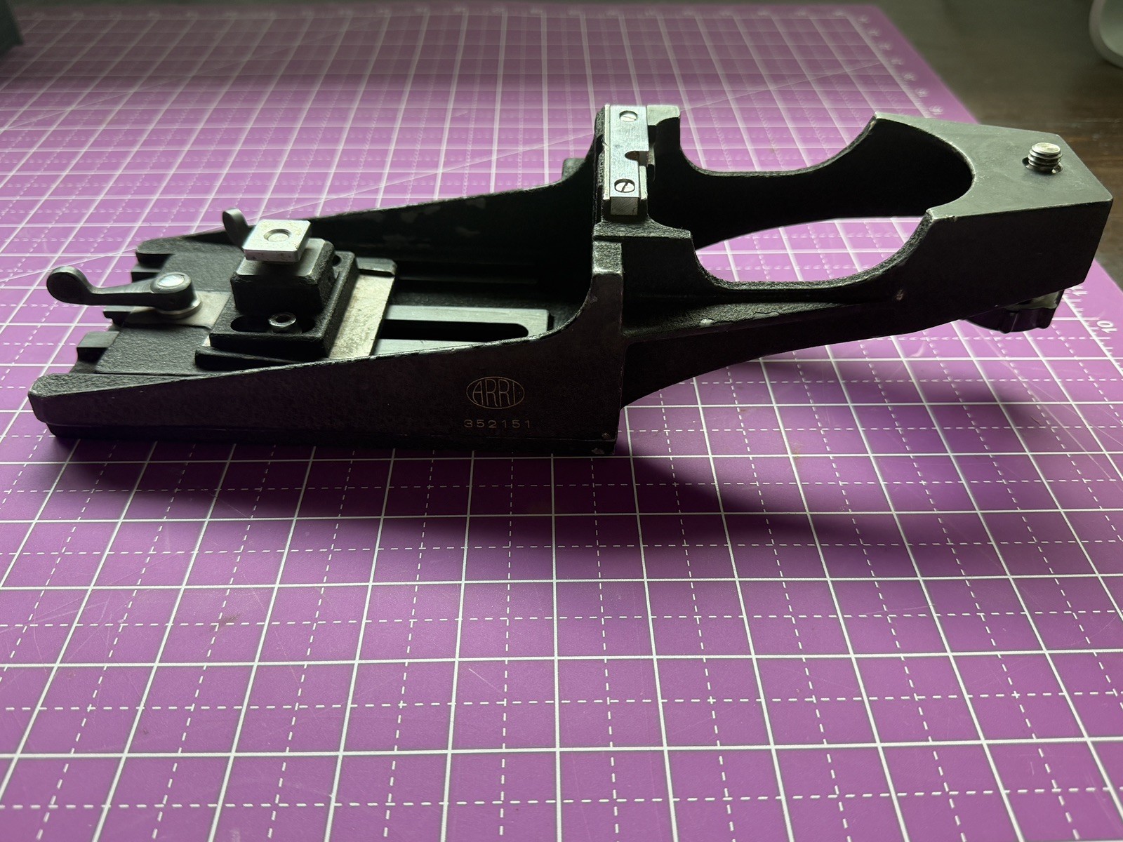 Arriflex 2C Tripod Plate for Handle Motor