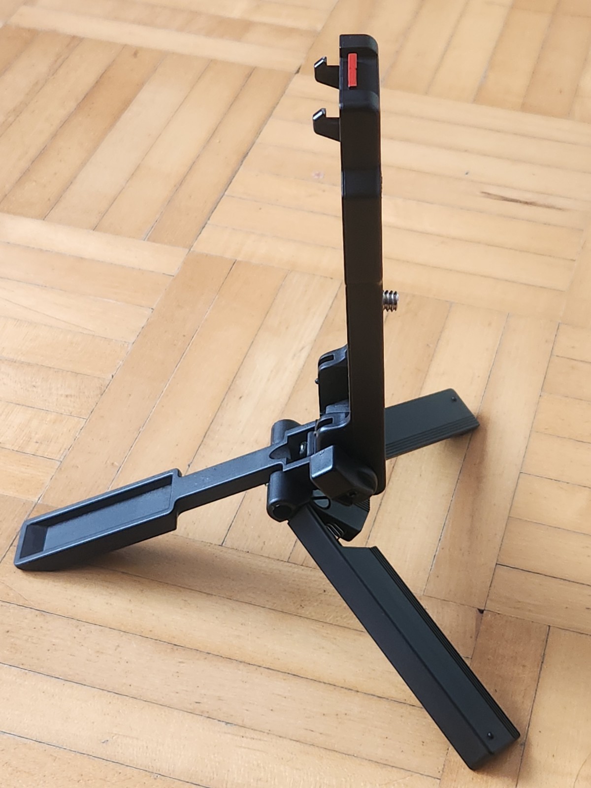 Hakuba Flatpod-S1 – Mini Foldable Tripod Pop Open Flat Closed Circa 1980’s USED