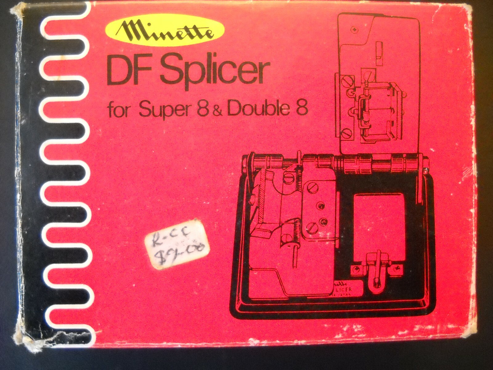 **MINETTE DF CINE FILM SPLICER SUPER/DOUBLE 8 IN ORIGINAL BOX, GOOD CONDITION**