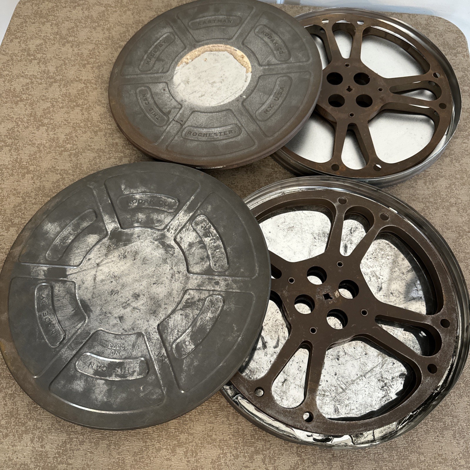 Lot of 2 Vintage 16mm Eastman Kodak 13 3/4Film Reel & Canister 1600 Feet RARE #1