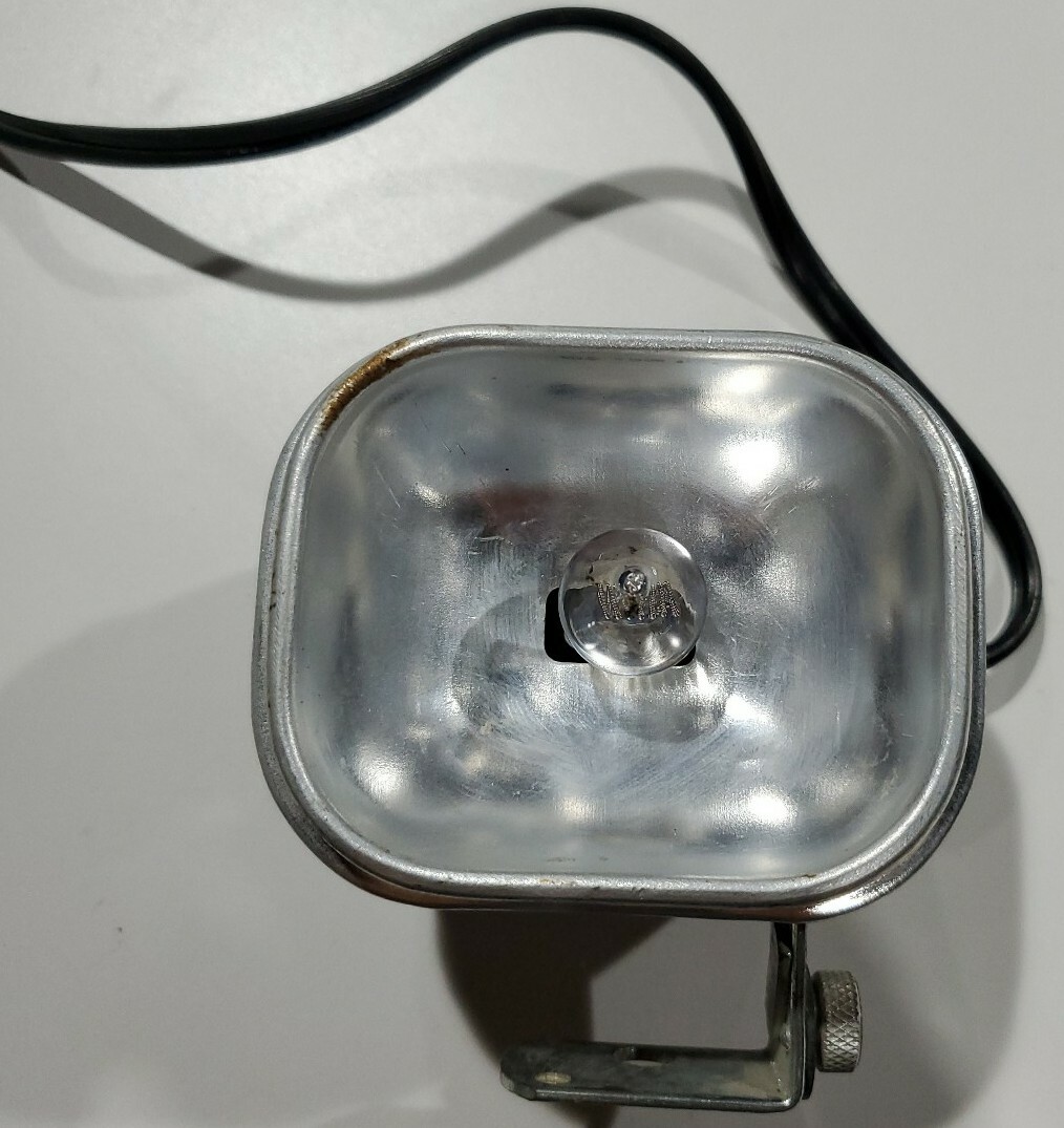 Vintage Goldcrest Lenco Model 790 Photo Light 650 Watt, Great Condition. Tested!