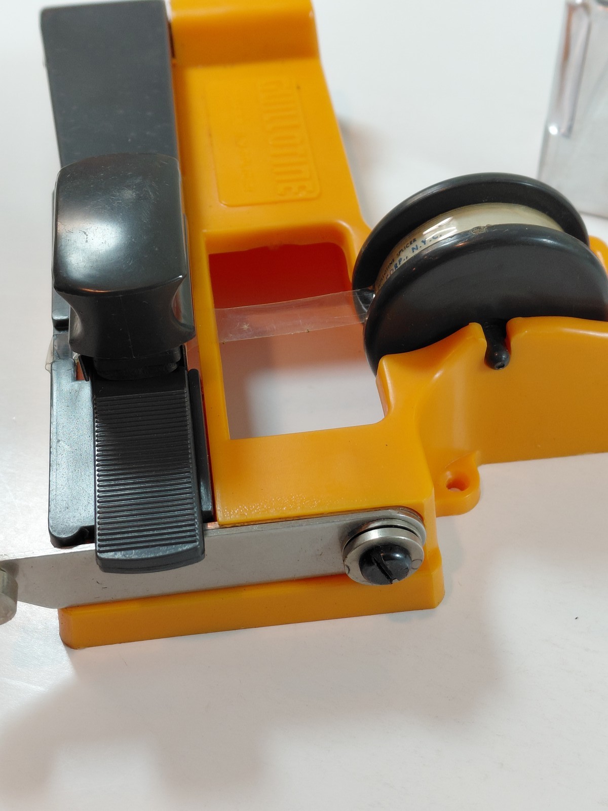 Vintage Guillotine Super 8 Film Splicer with Splices – Made in Italy