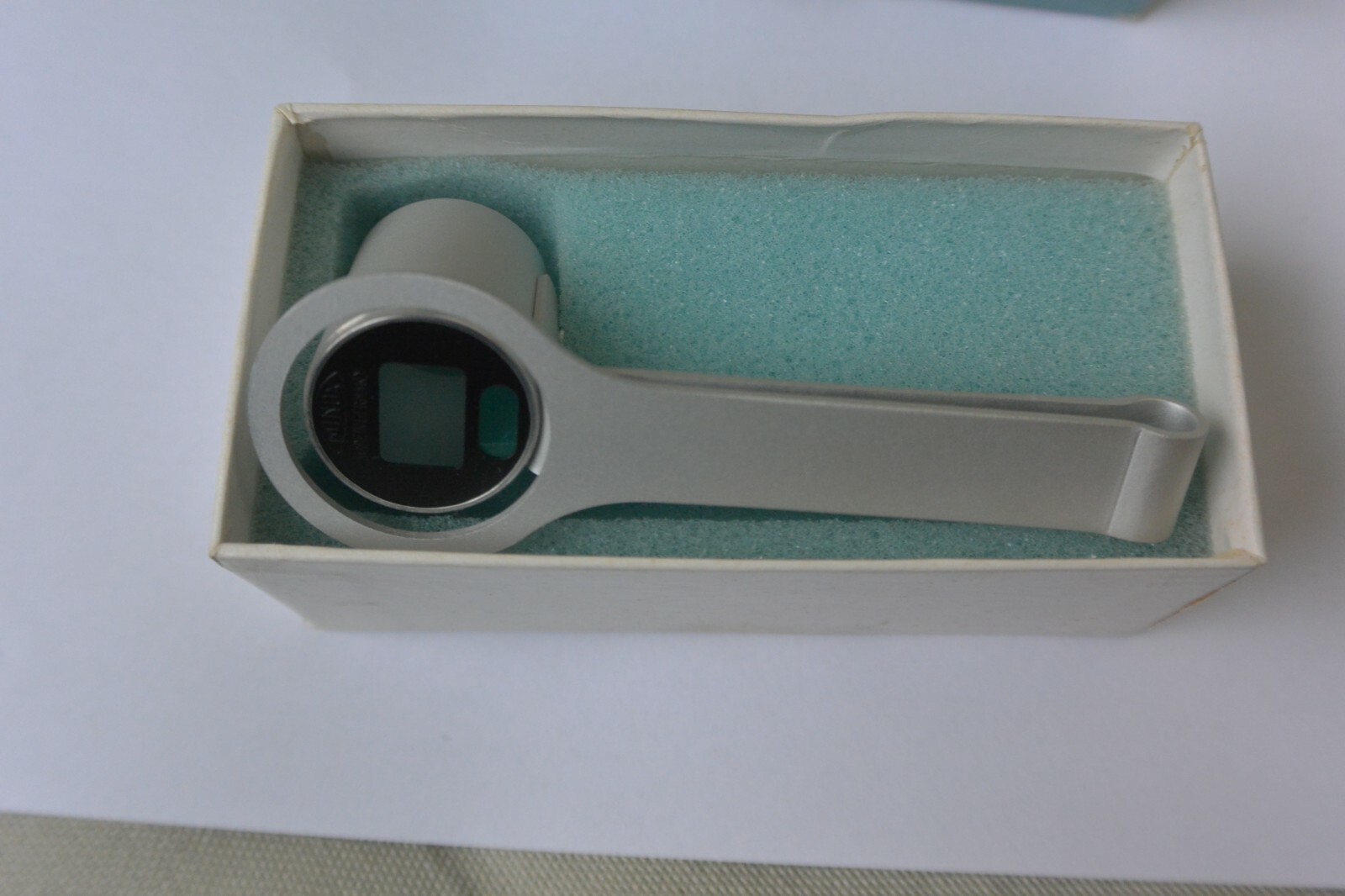 Vintage Minox Film Viewing Magnifier In Original Box