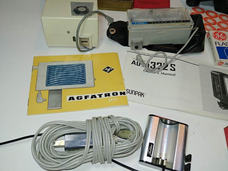 Canon Vivitar Agfatron 35mm SLR Film Camera Accessory Flash Lot & More Vintage
