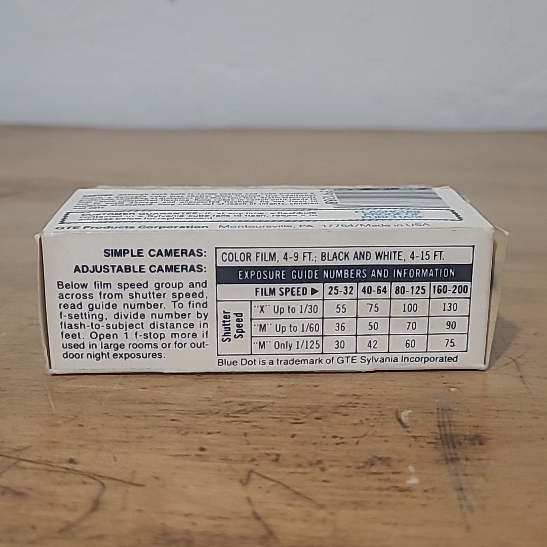 Vintage Sylvania Blue Dot Flashcubes Camera Flash Cubes 3 Pack 12 Flashes NOS