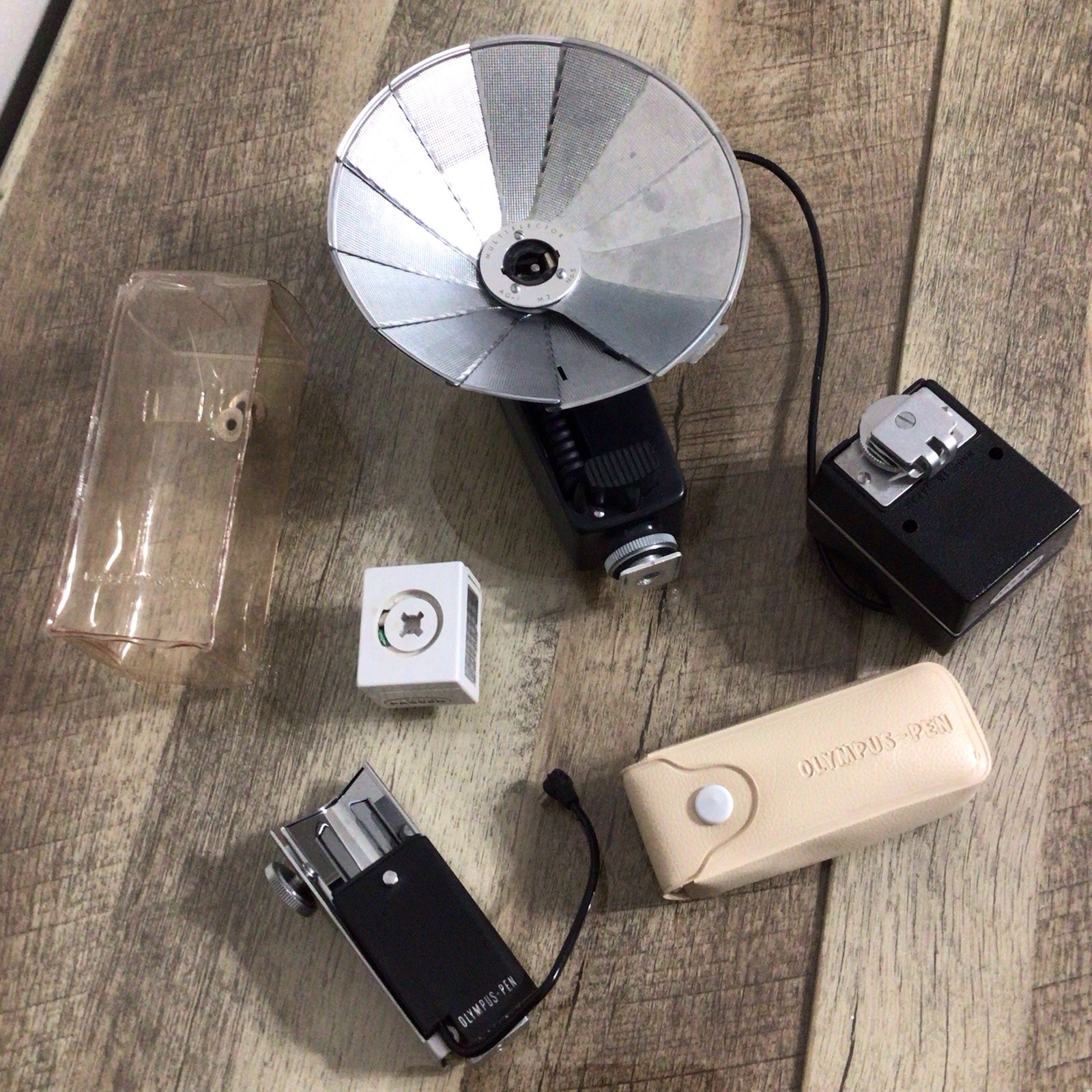 Vintage Lot of 4 Camera Photography Accessories Japan ~ Parts or Not Working