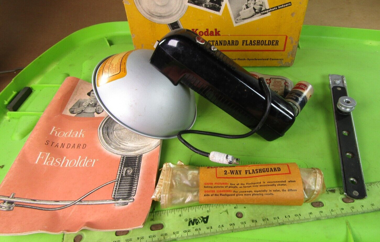 Vintage Kodak Standard B-C Camera Flasholder in Original Box & Instructions
