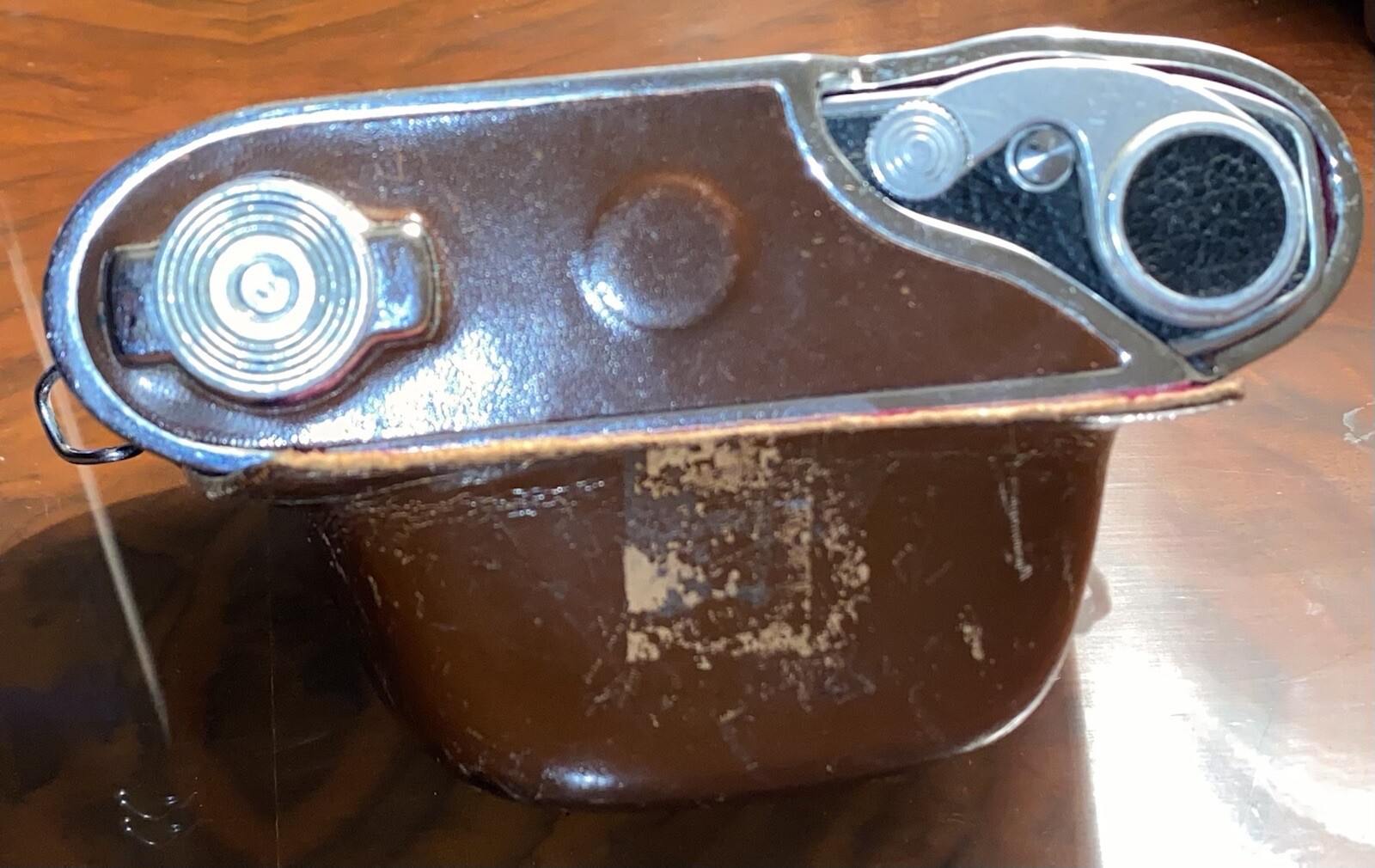 Vintage CAMERA EQUIPMENT KODAK RETINA REFLEX With Leather Case Untested