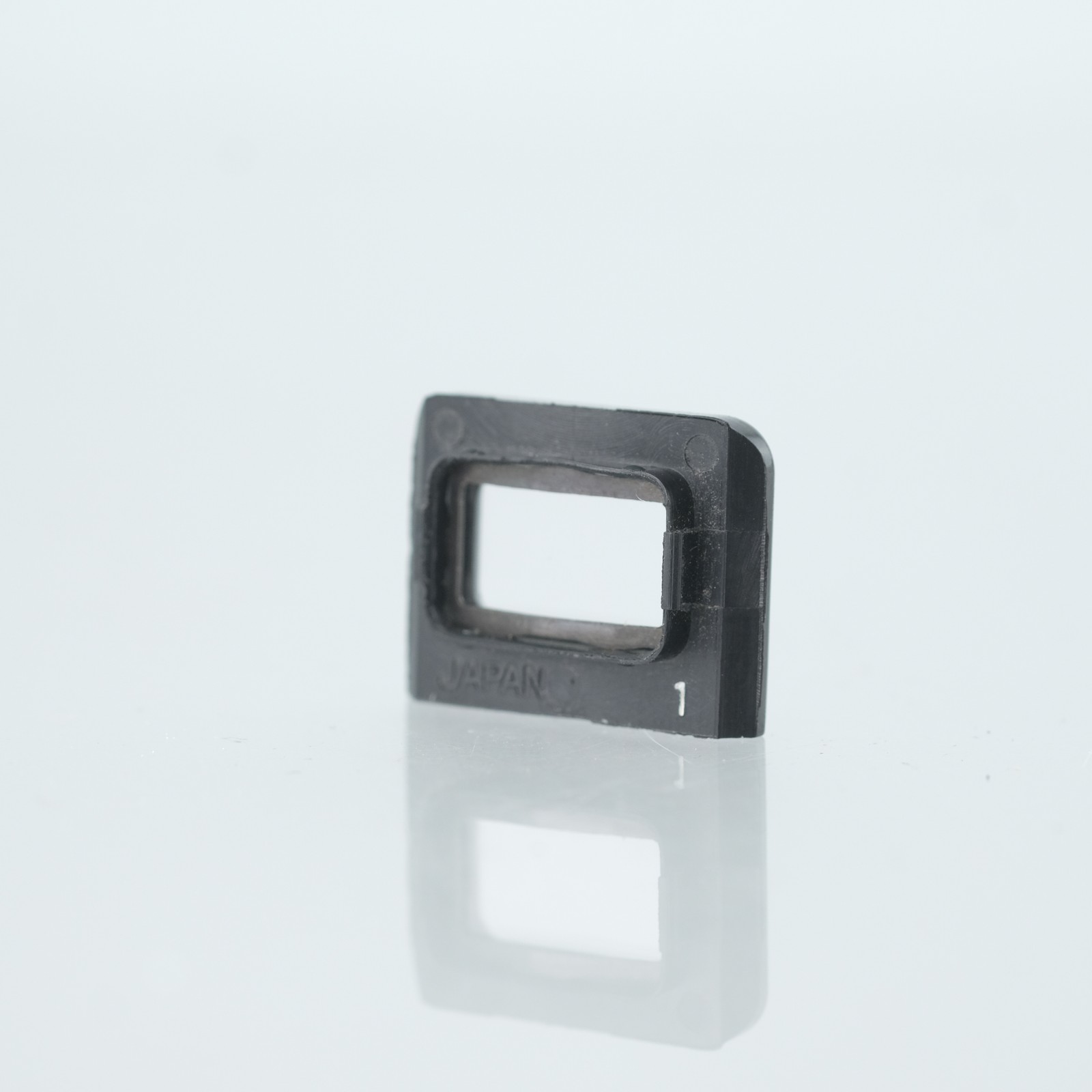 Minolta Eyepiece Corrector No.1 +0.5 Diopter Viewfinder Adjustment for SLR Camer