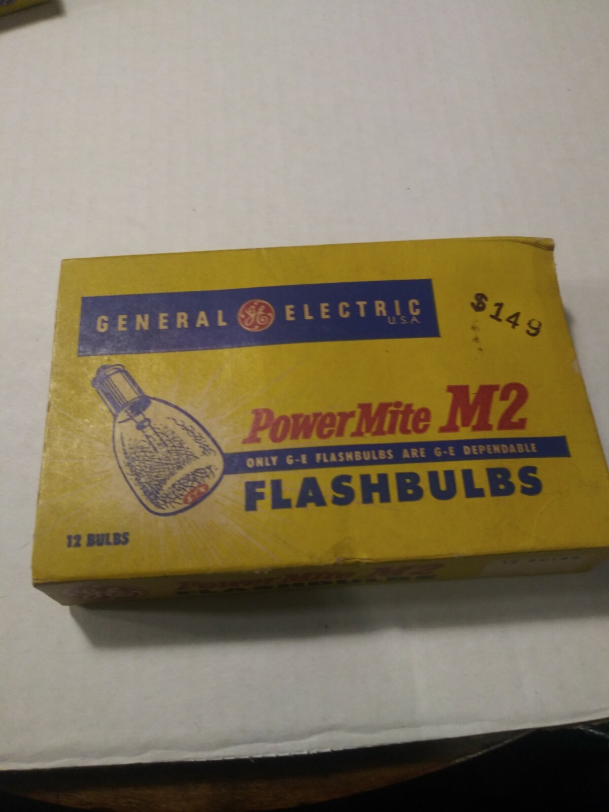 Vintage General Electric Power Mite M2 Flashbulbs 10 Bulbs & Box