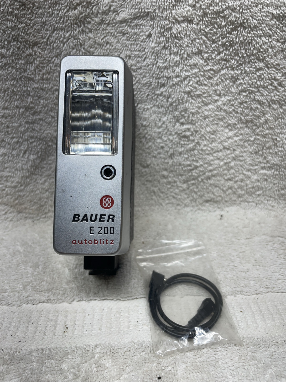 Vintage Bauer E 200 Autoblitz Flash With Cord Made In Germany