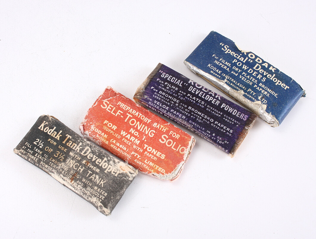KODAK AUSTRALASIA DEVELOPER POWDERS, FOUR DIFFERENT/cks/207765