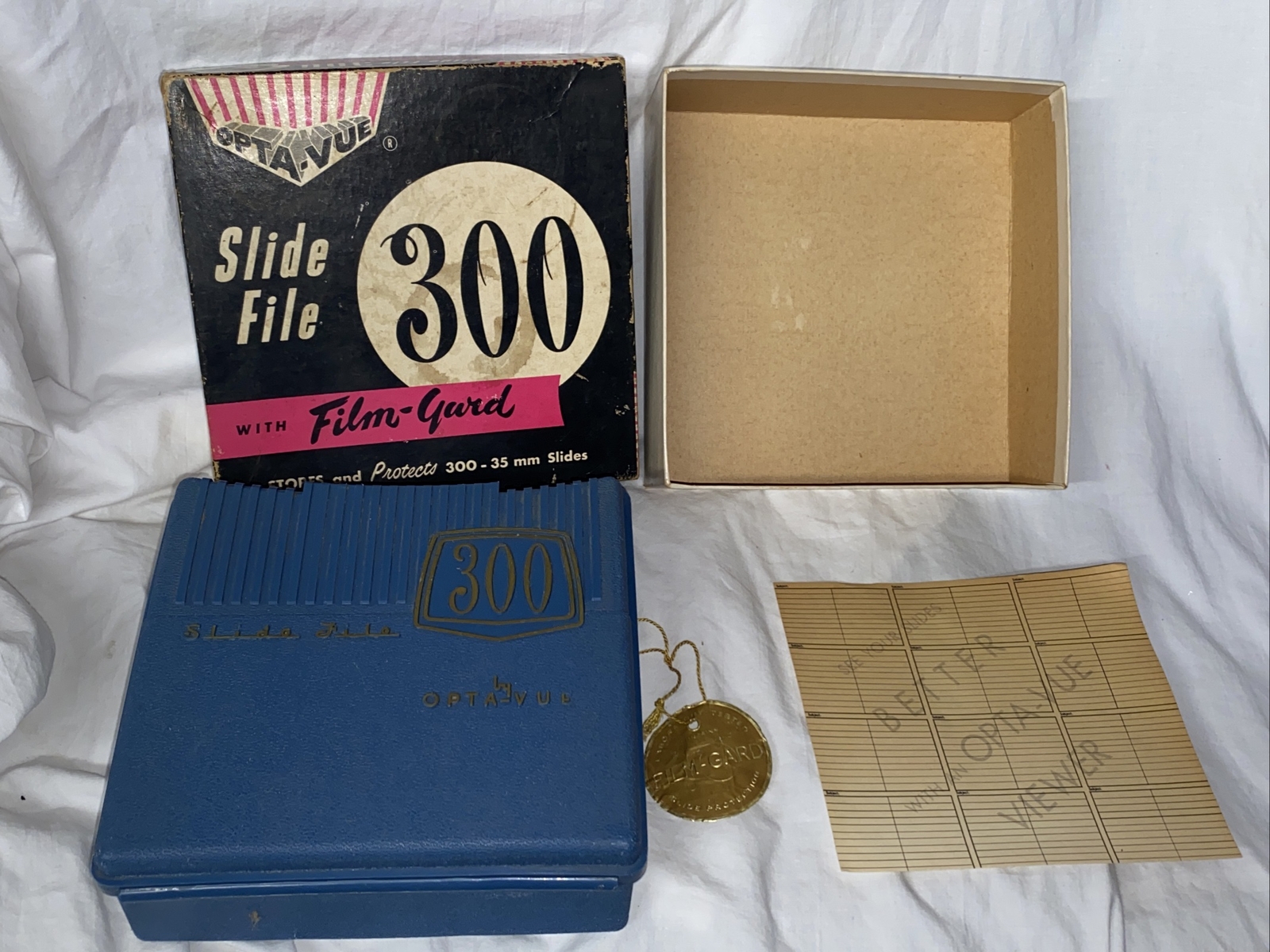 VINTAGE SLIDE FILE 300 CT 35 MM CASE OPTI-VUE PHOTOGRAPHY PROJECTOR SLIDES & BOX