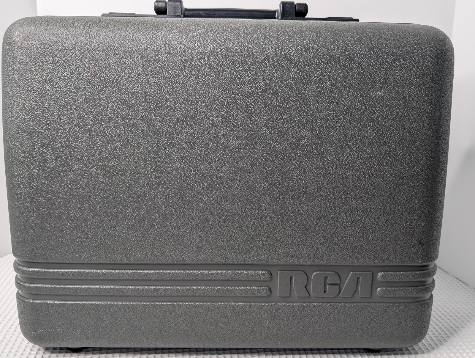 Vintage RCA Video Camcorder Carrying Case Hard Sided Handle Gray Black No Key