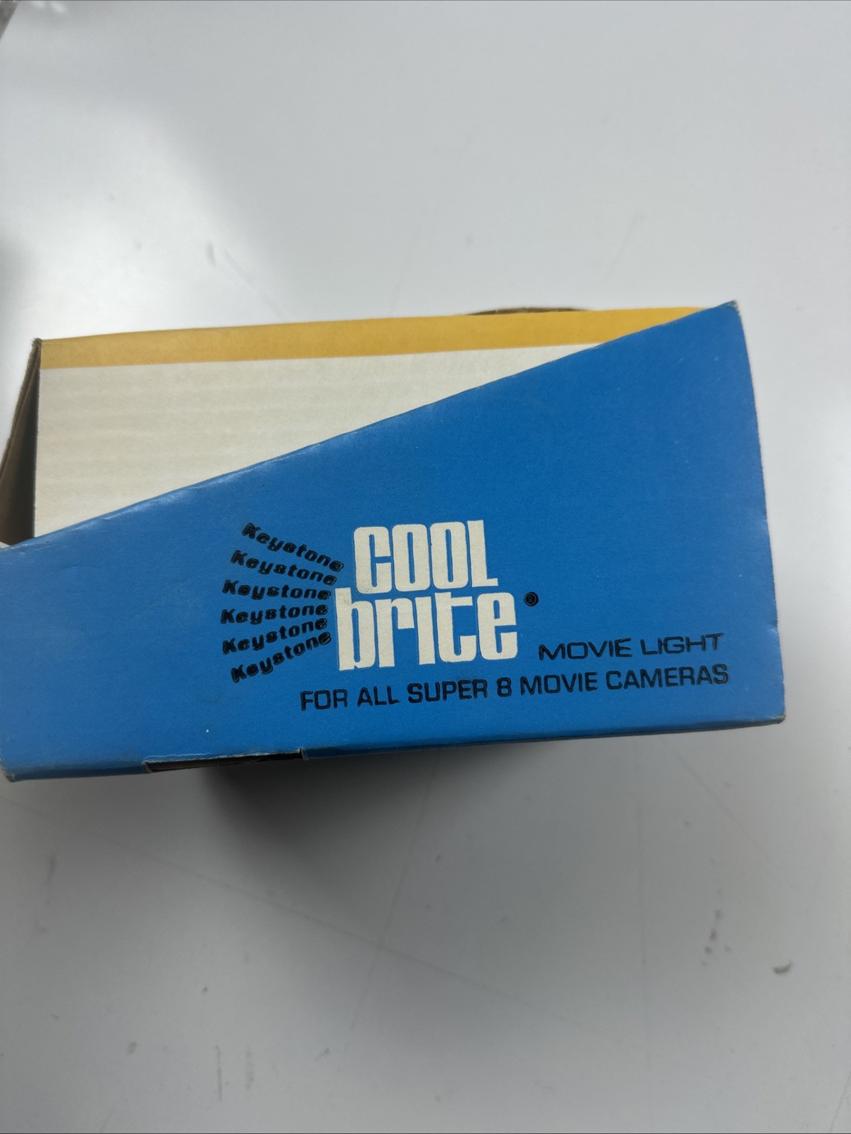 VINTAGE KEYSTONE COOL BRITE MOVIE LIGHT WITH ORIGINAL BOX