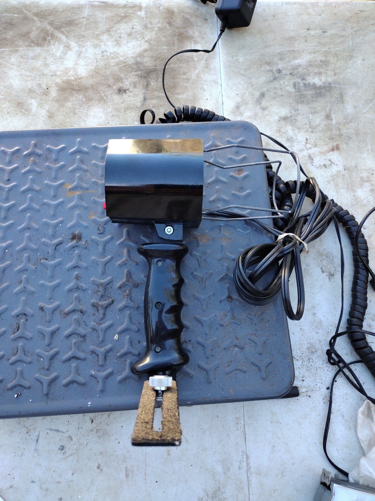 Kenco Model 3000 Movie Light, Lamp Type BDK, 100Watt 120Volt 60HZ-Tested