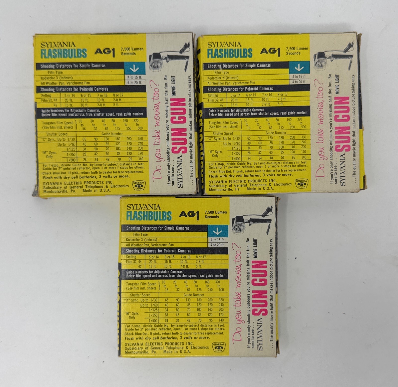 Vintage Sylvania Flashbulbs Blue Dot #AG1 12 Bulbs in Package Box 1950’s