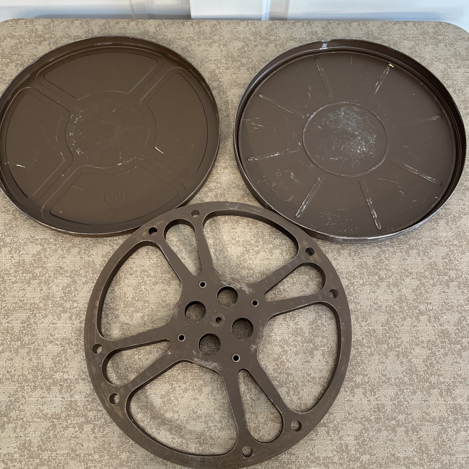 Vintage Goldberg Bros. Metal Film Reel & Canister 16mm 13 3/4” 1600 ft