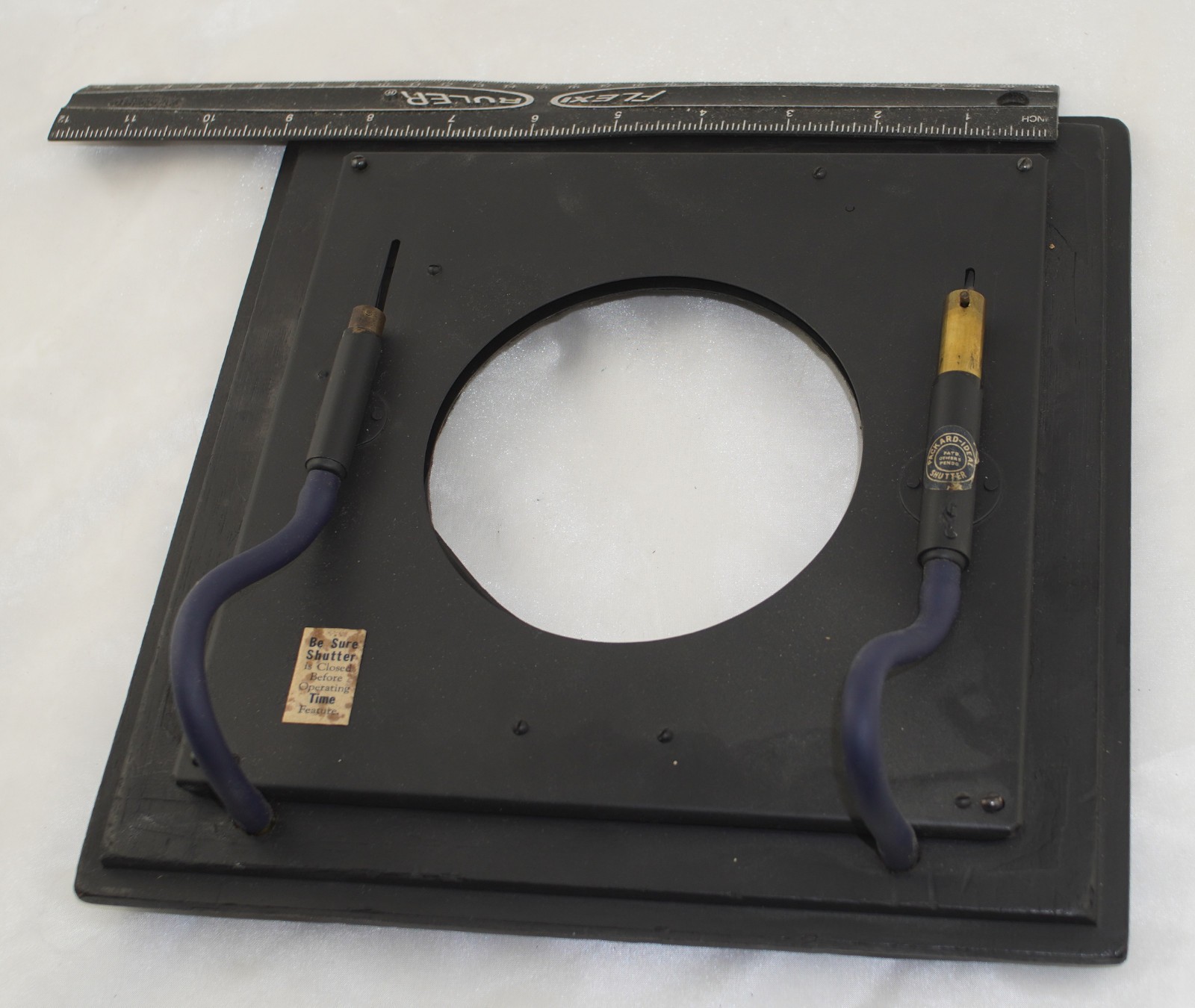 Ultra Large Packard Shutter Duel Piston 8″ x 8″ with 4 1/2″ Opening Works Great
