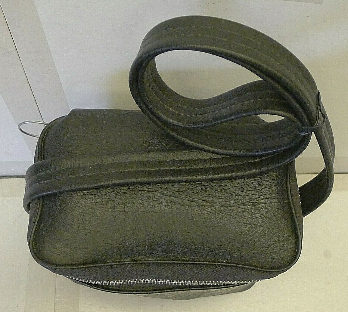 Polaroid Black SX-70 or 600 Zipper Camera Carrying Case built in Strap -Original