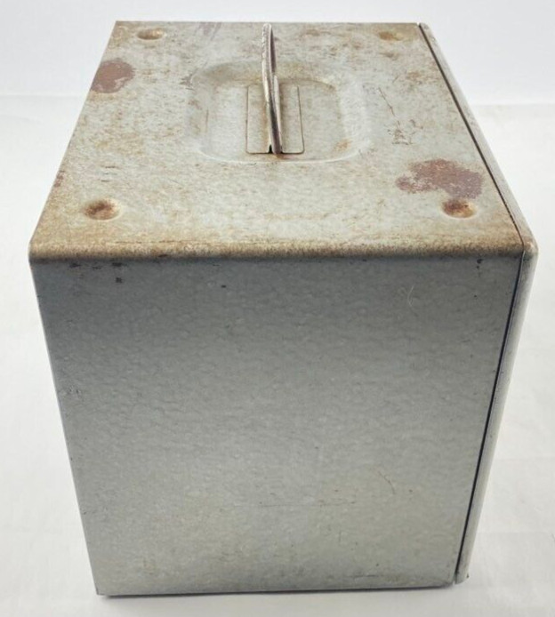 Brumberger 12 8mm Film Reel Storage Case Metal Home Movie Carry Box 1950s