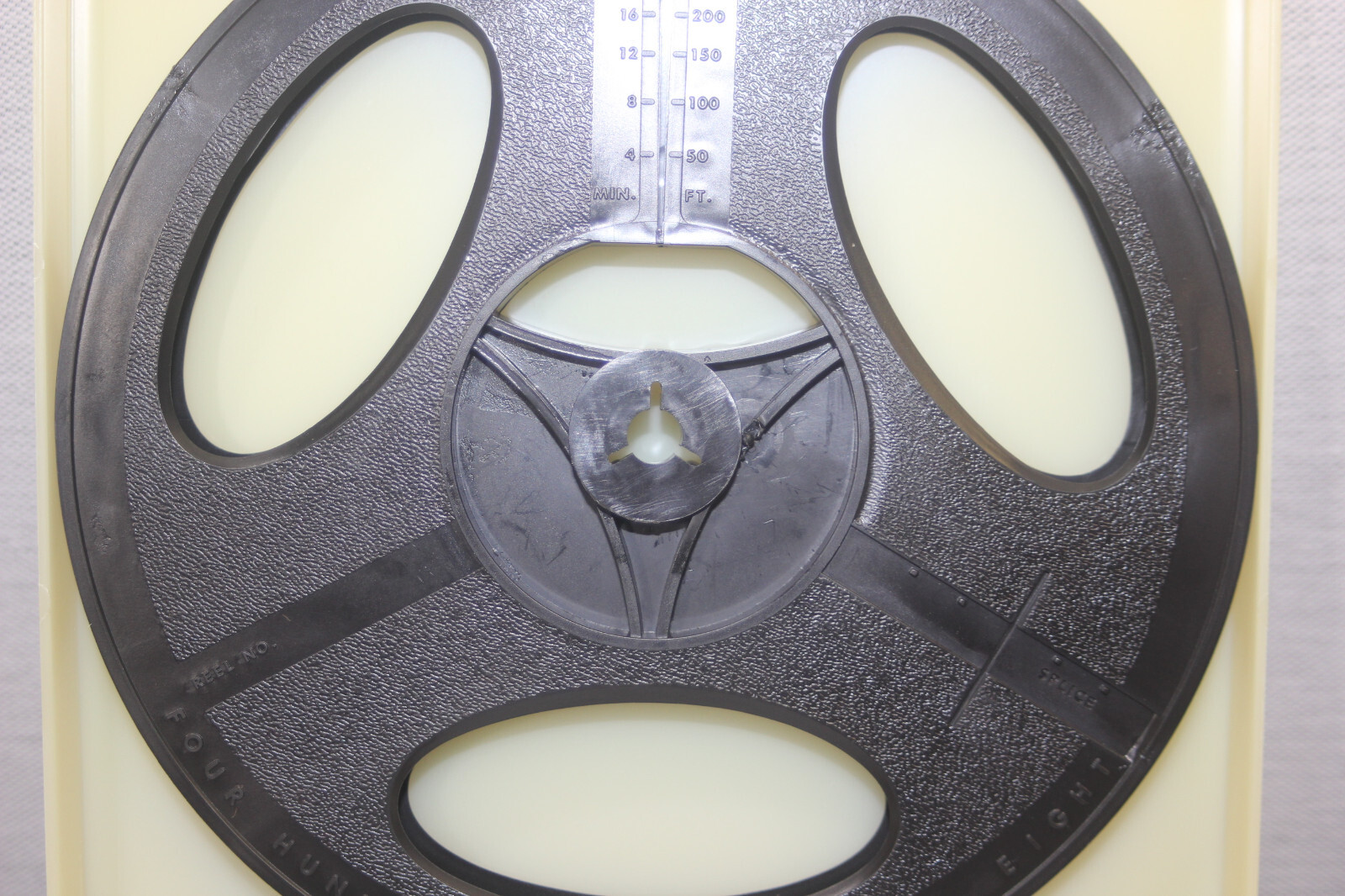 NEW 1 ELMO, Eumig, Chinon, Bolex, Sankyo, 400ft SUPER 8/8MM PROJECTOR REEL, CASE